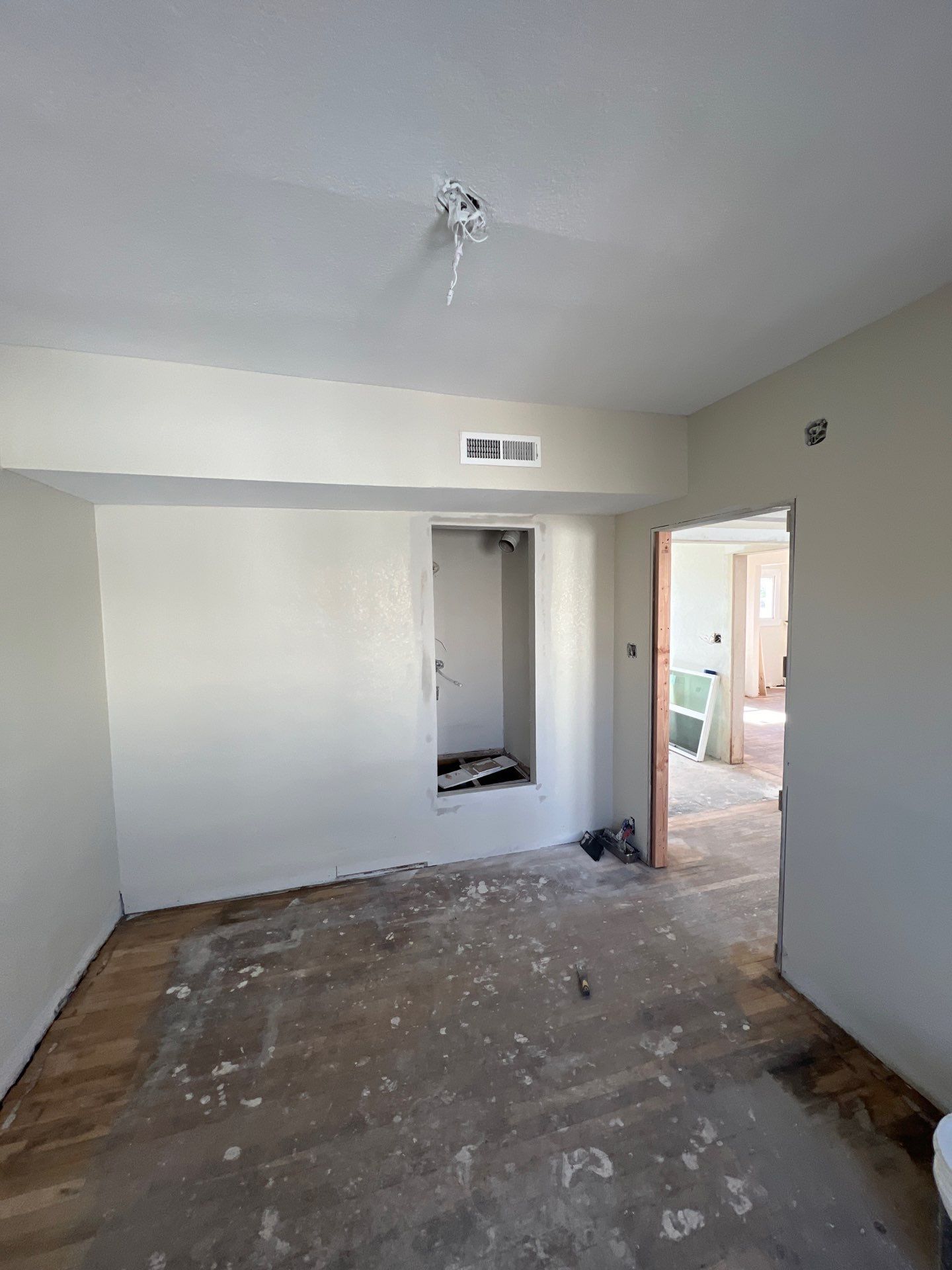 From Drab to Fab: A Spectacular Home Renovation by Castro Brothers Solutions