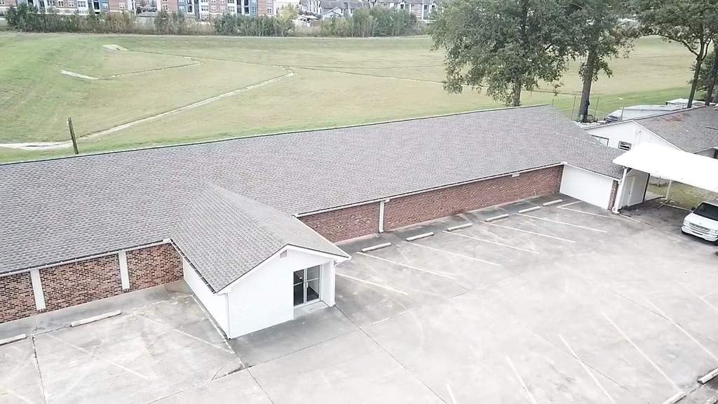 GAF Timberline HDZ Weathered Wood by STX Roofing