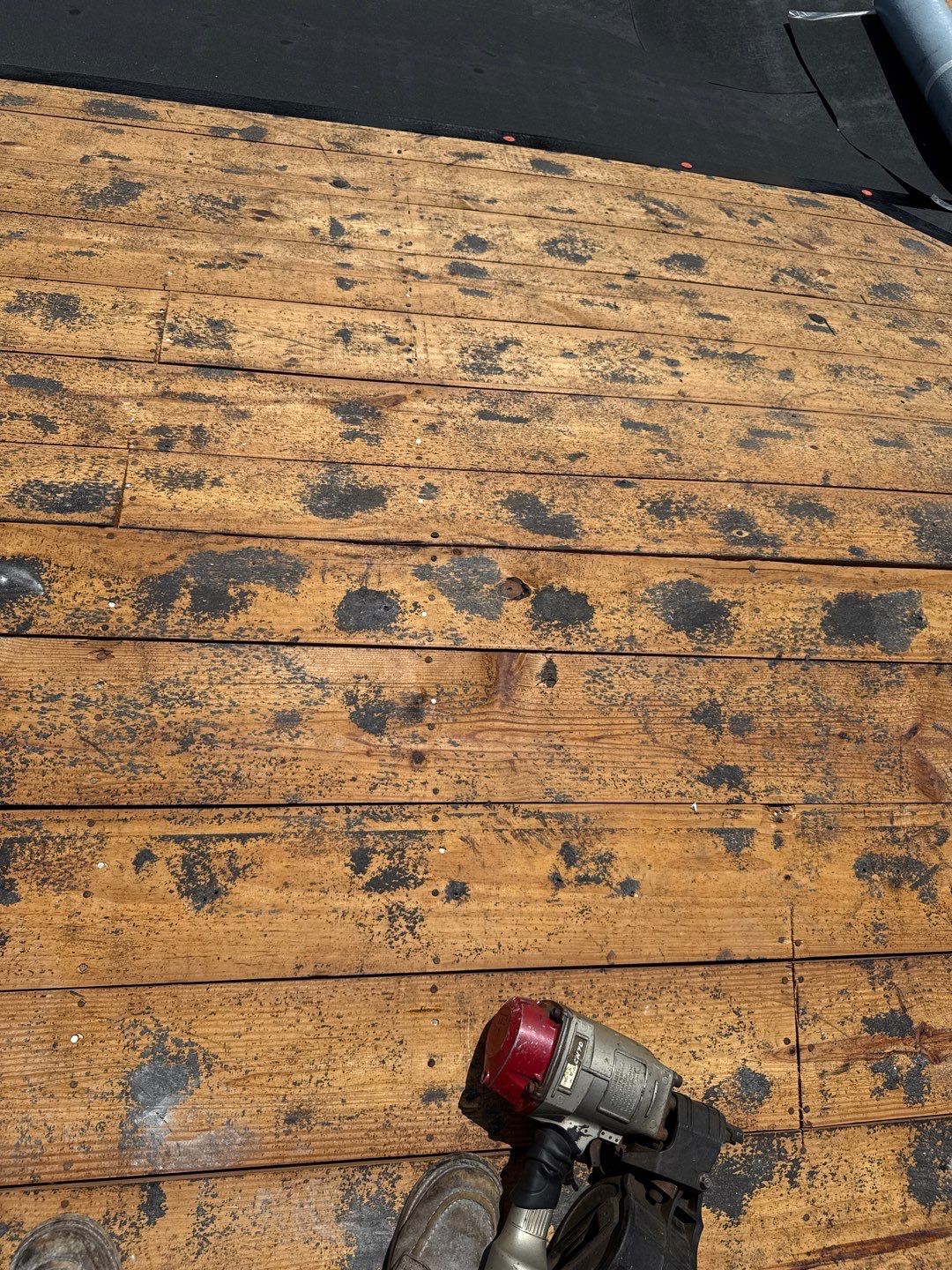 Project in St. Petersburg 33713 by Mitchell Roofing Company LLC