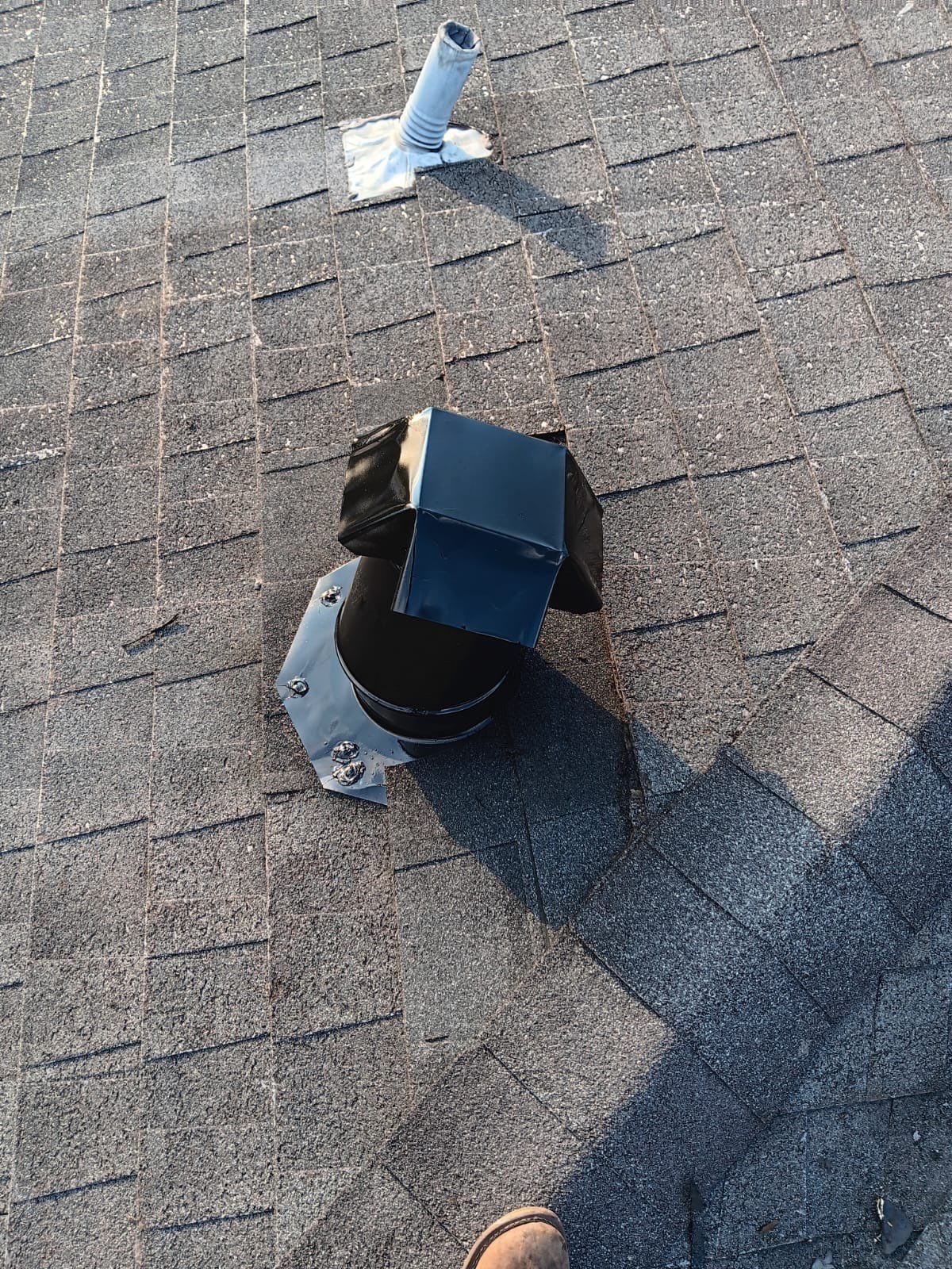 Hail Damage using Owen's Corning Duration (Lifetime) Shingles by Roof Repair Company