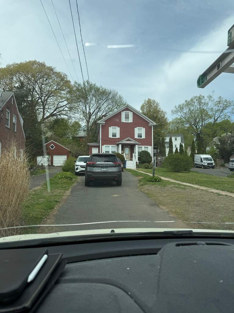 New Britian asphalt shingled roof by DiGiorgi by DiGiorgi Roofing and Siding Inc
