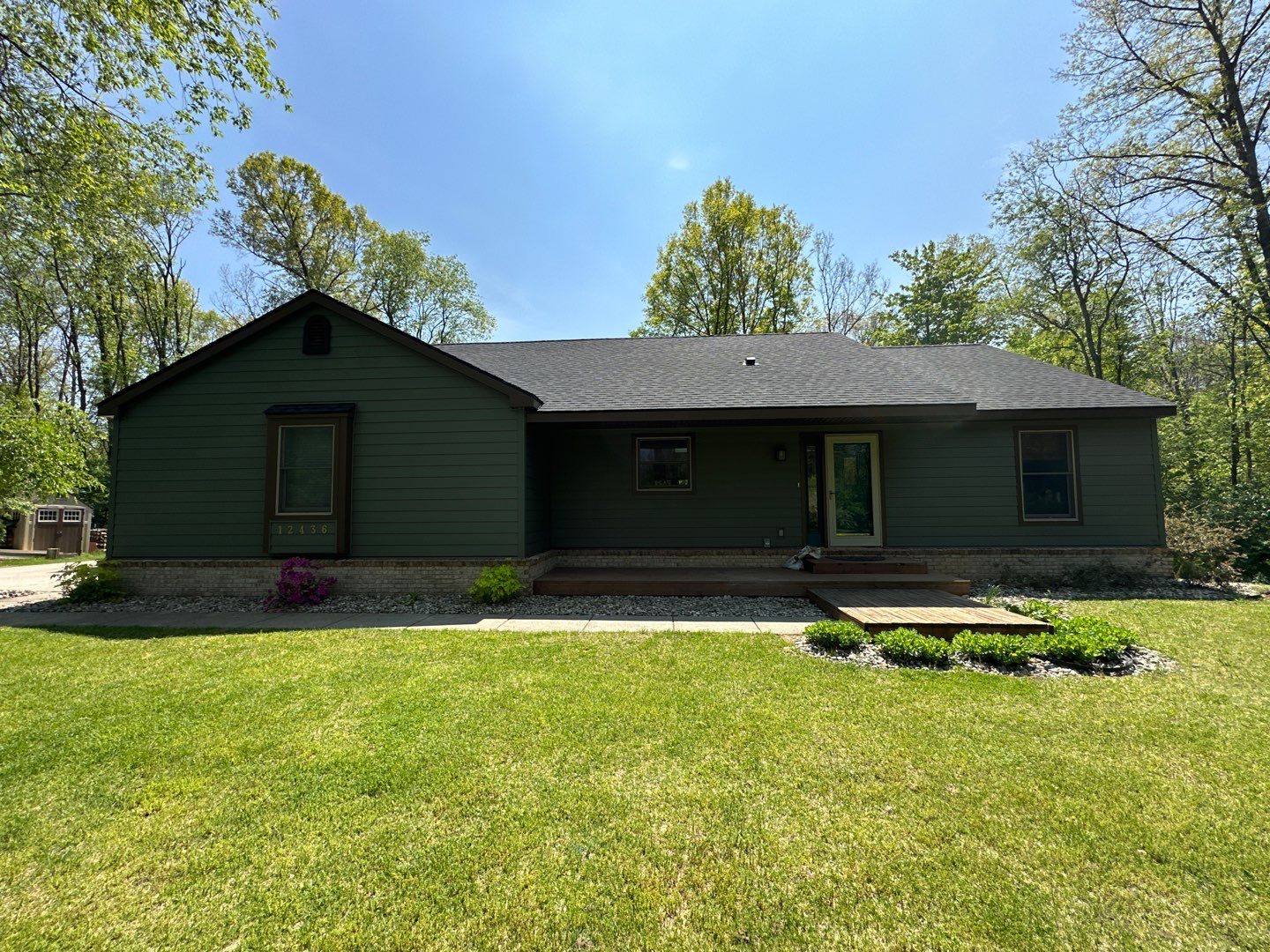 Siding Replacement using Alside S7 Cedar Mill Grain Composite by 180 Contractors