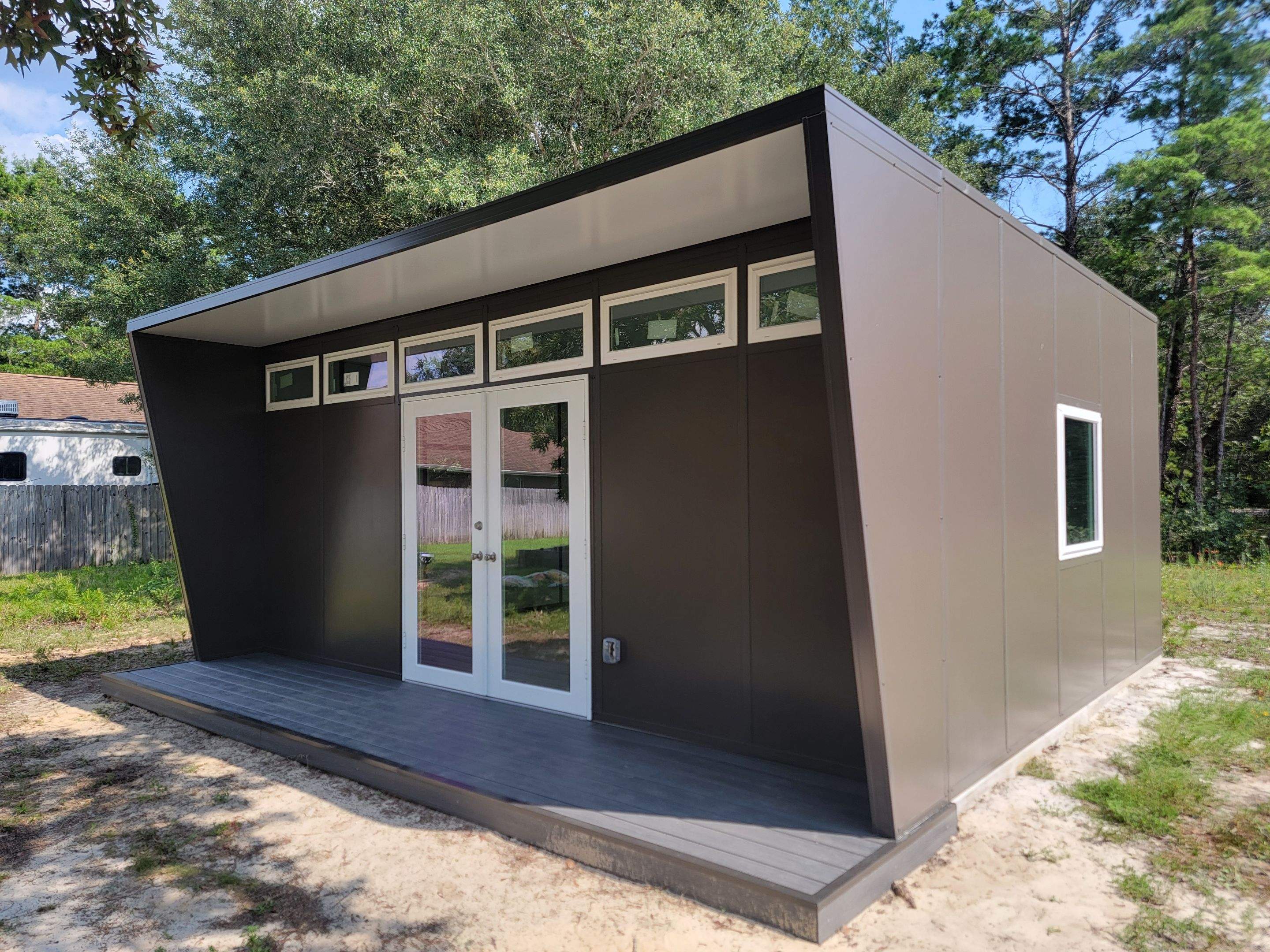 Modern Style Blockhouse in Navarre by Titan Sunrooms