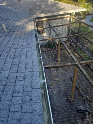 Cleaning Gutters in Sarasota FL