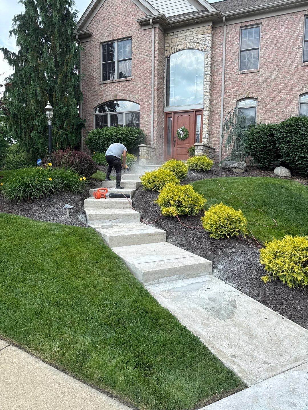 Driveway Walkway Patio Project in Canonsburg by Floors in a Day, Inc