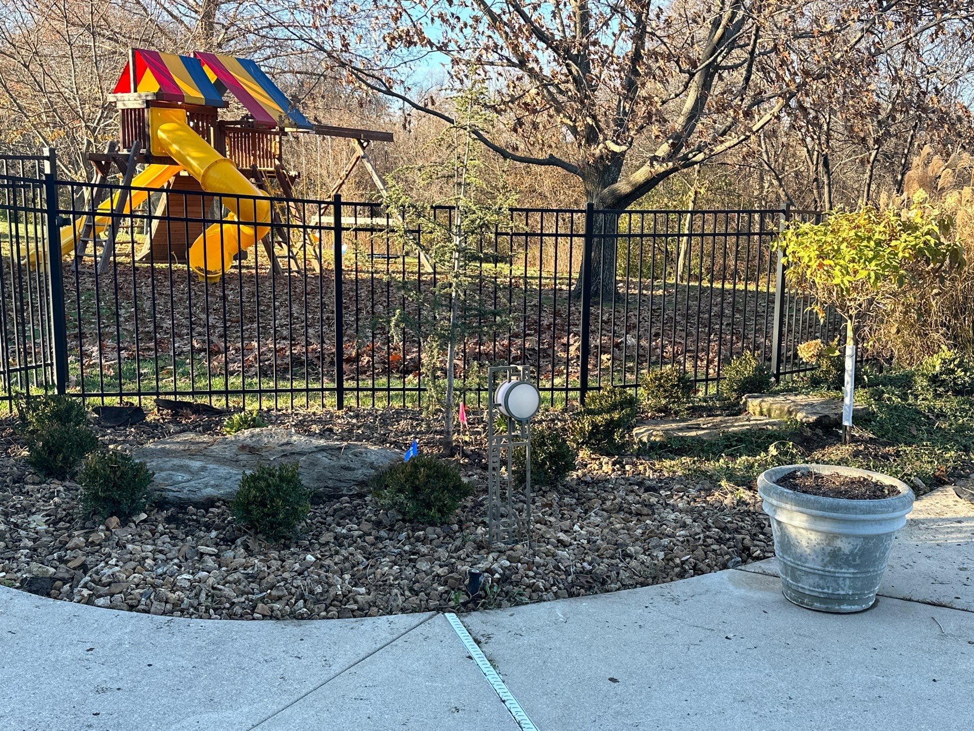 Pool Landscape by LAND ESCAPES LLC