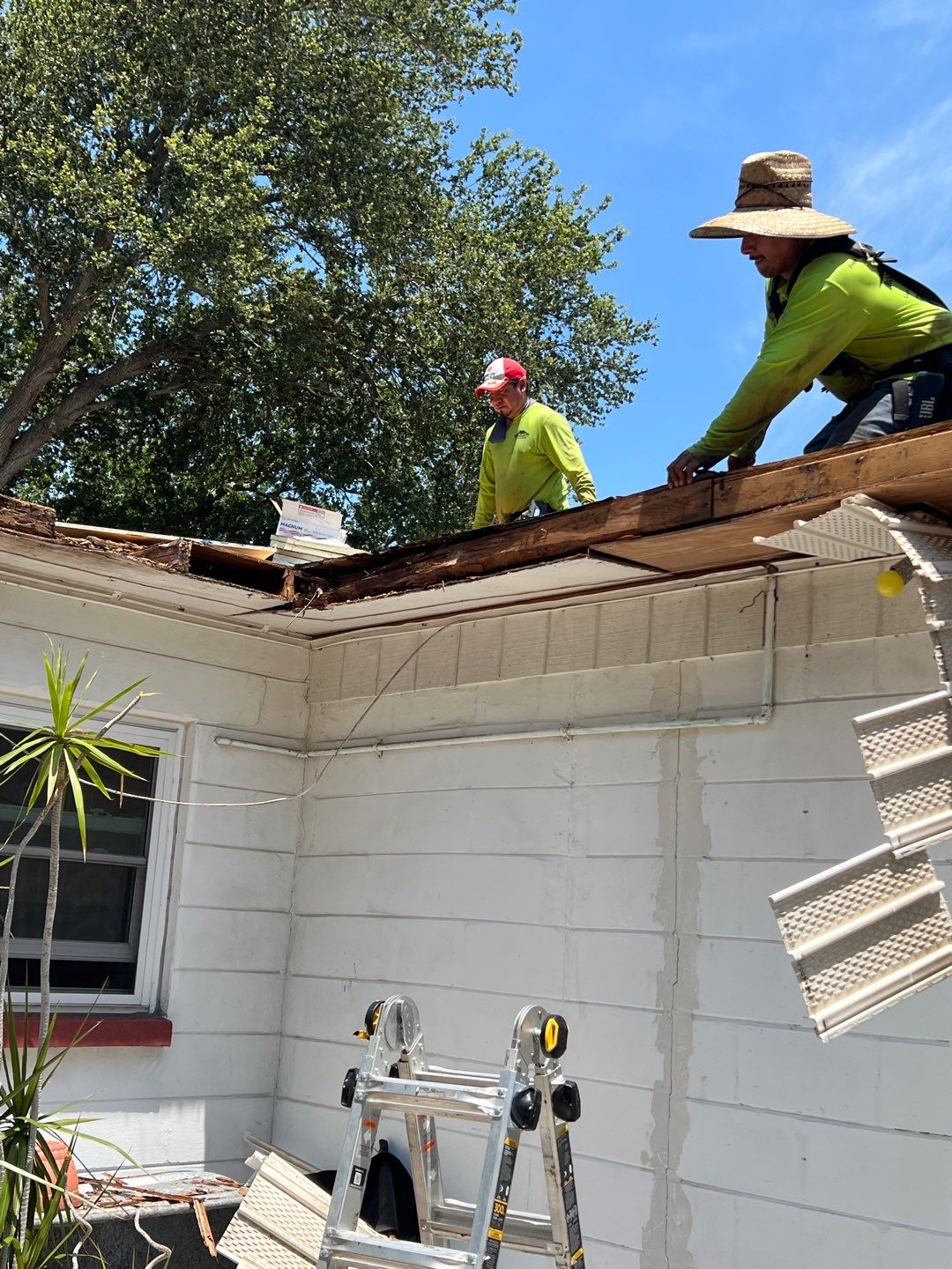 Project in Gulfport 33707 by Mitchell Roofing Company LLC