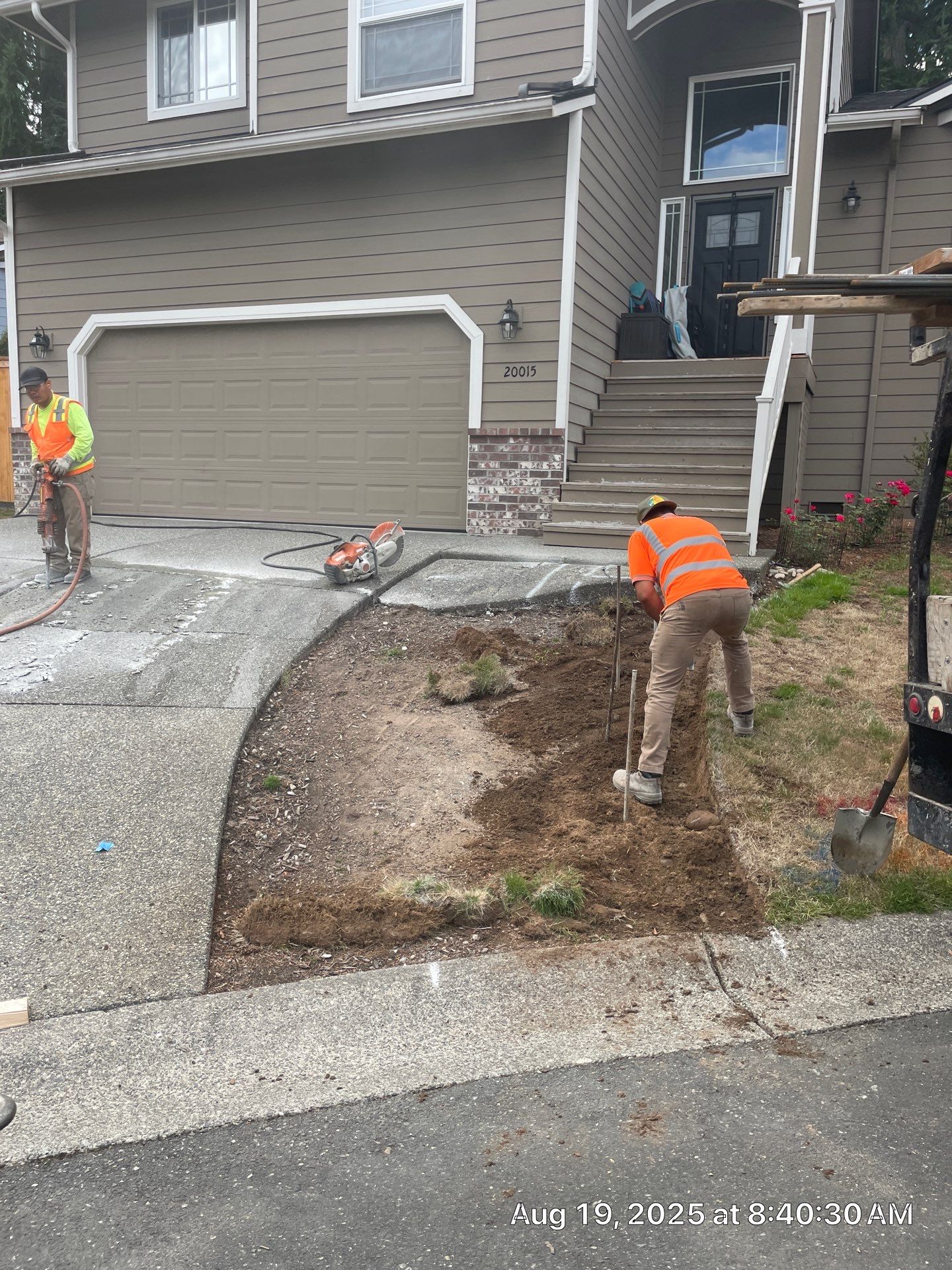 Concrete Driveway and Steps Renovation | Bothell  by Jireh Asphalt & Concrete Inc 