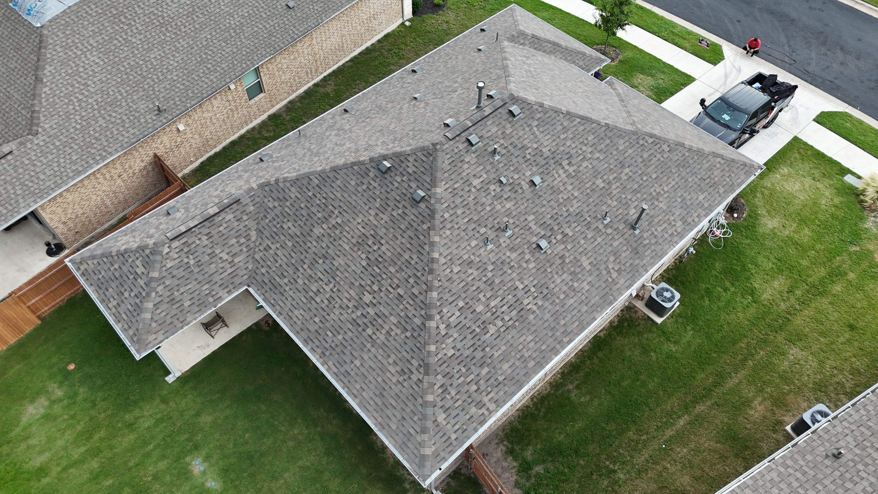 Weathered Wood - Malarkey Vista by RoofsOnly.com