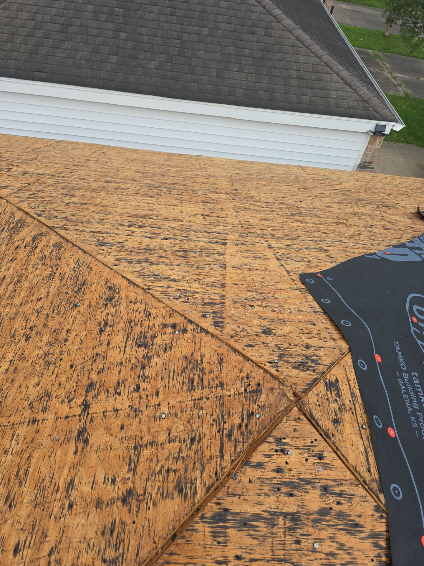 Roof Replacement Houston by Roof Repair Company