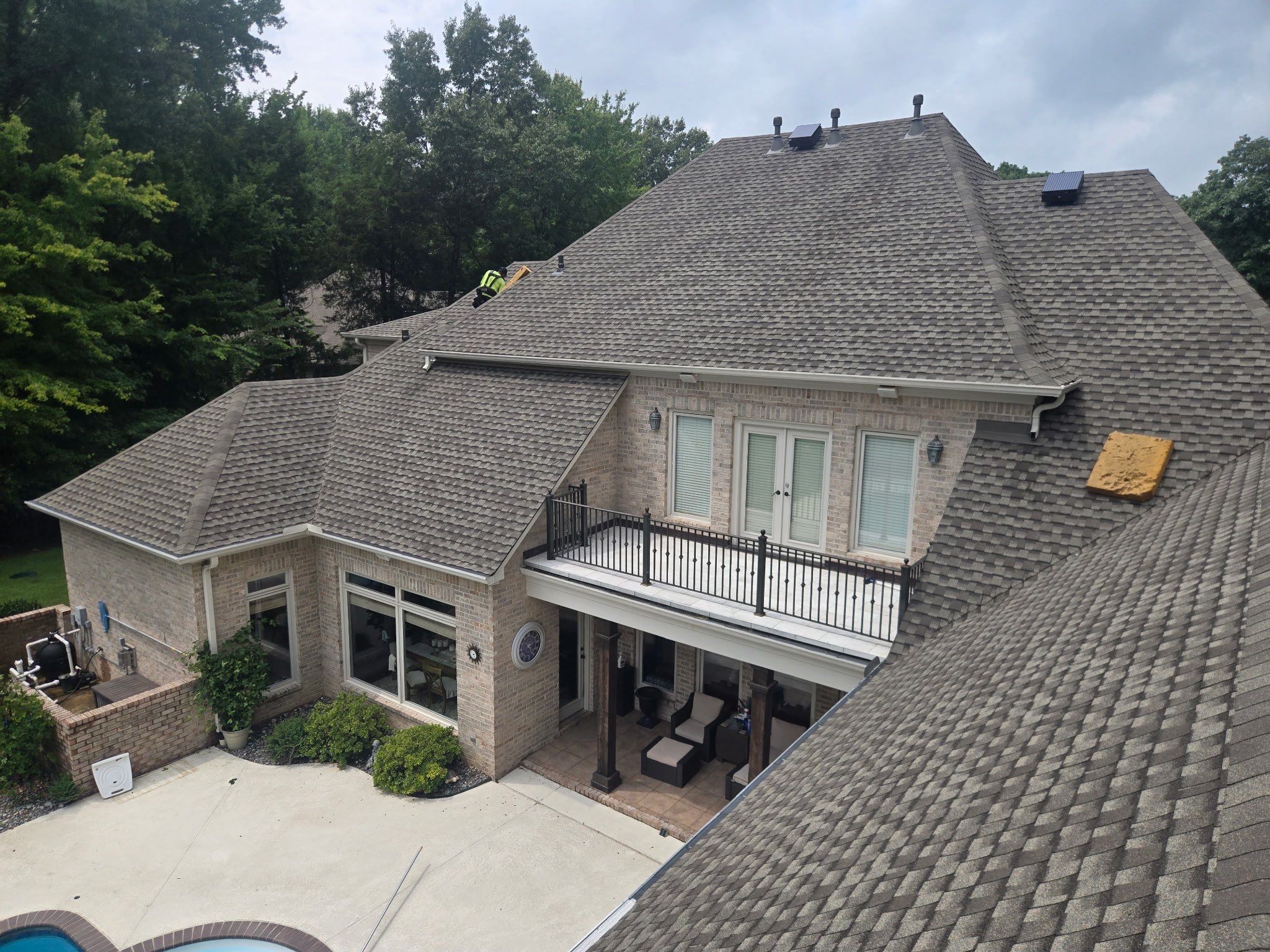 GAF Timberline UHDZ Shingle Roof Replacement in Memphis by Revival Roofing Services