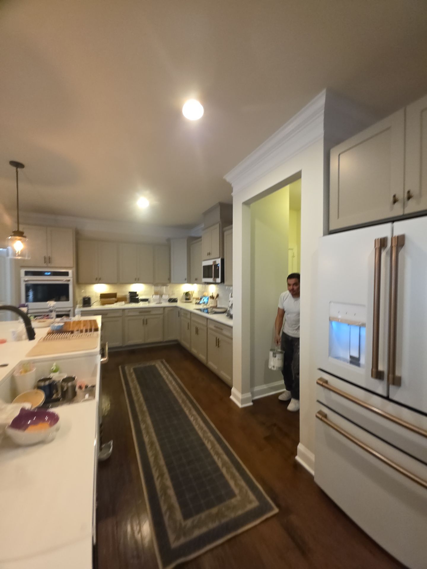 From Dated to Dazzling: A Bright Kitchen Transformation in Holly Springs by Elite Remodeling and Design LLC