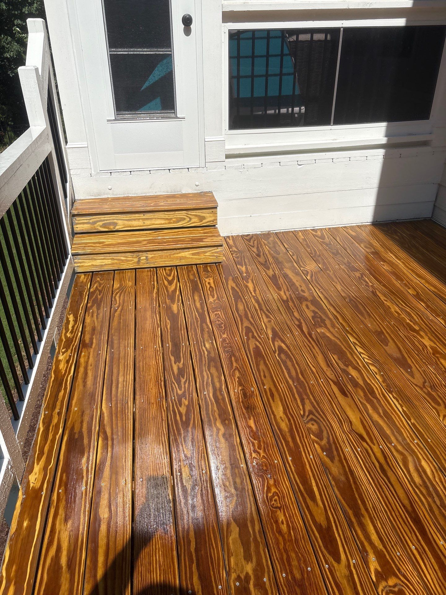 Deck using Wood Sealant by DuraSeal