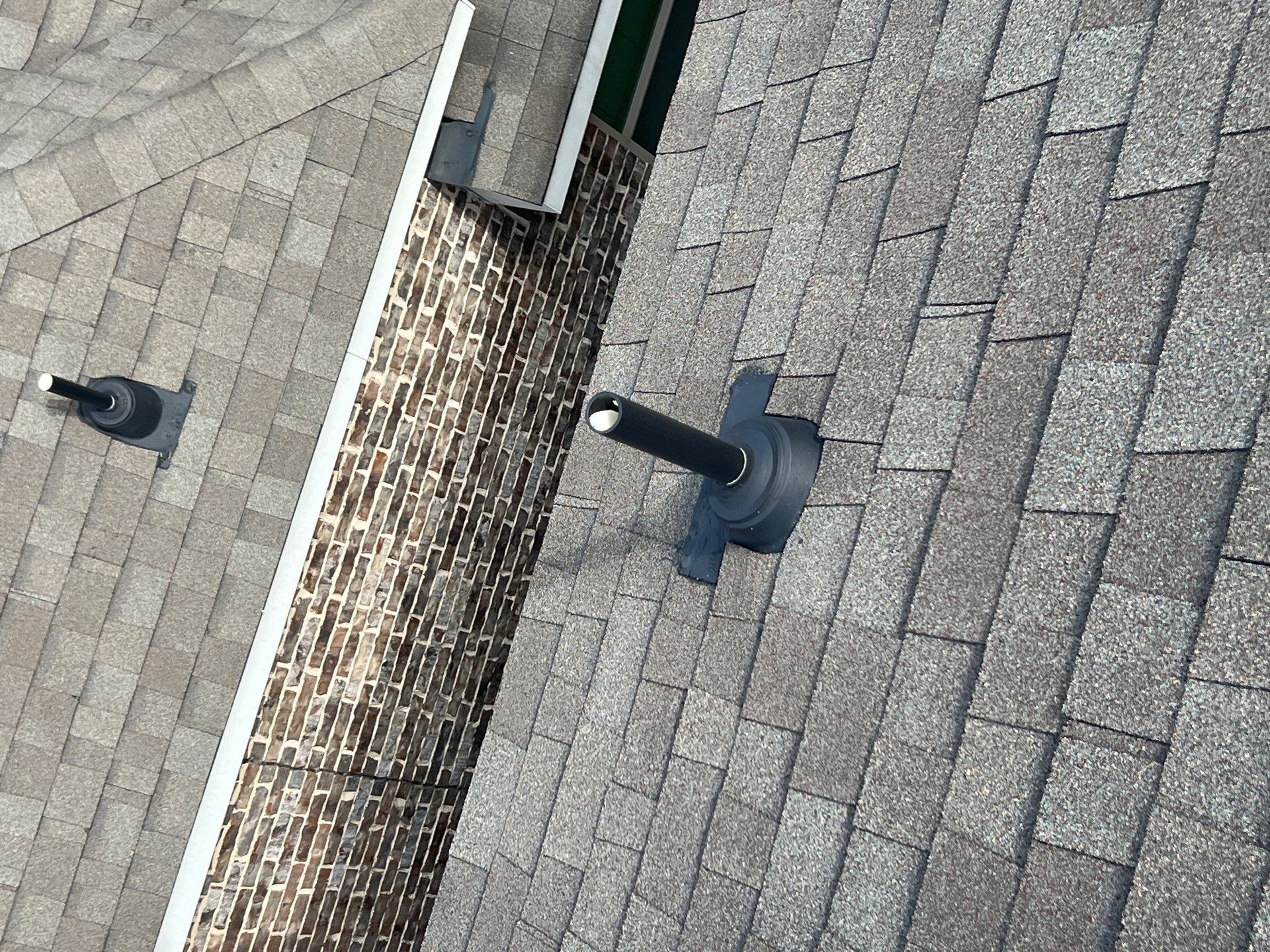 Hail Damage using Owen's Corning Duration (Lifetime) Shingles by Roof Repair Company