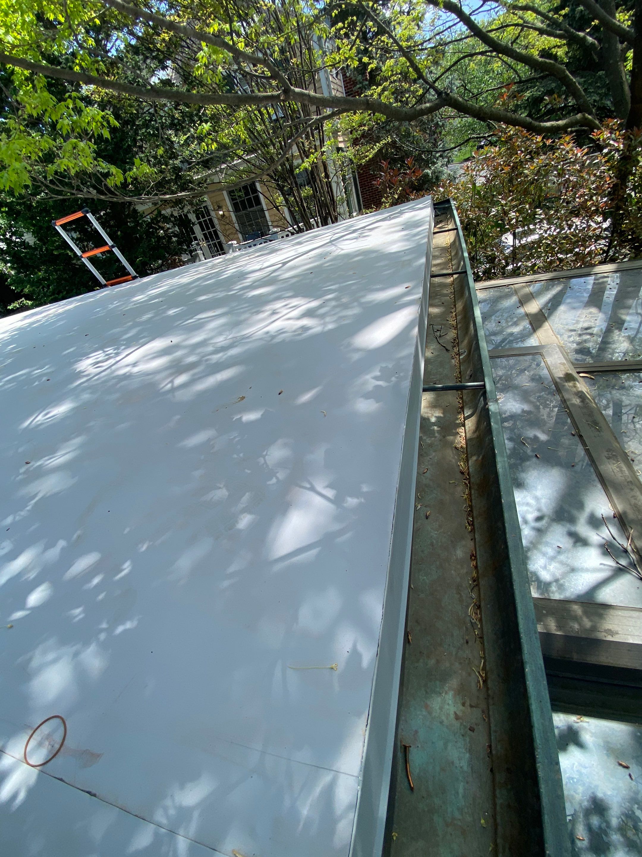 Arlington: Buckingham Slate and Carlisle Syntec TPO Roof by RM Banning, Inc.