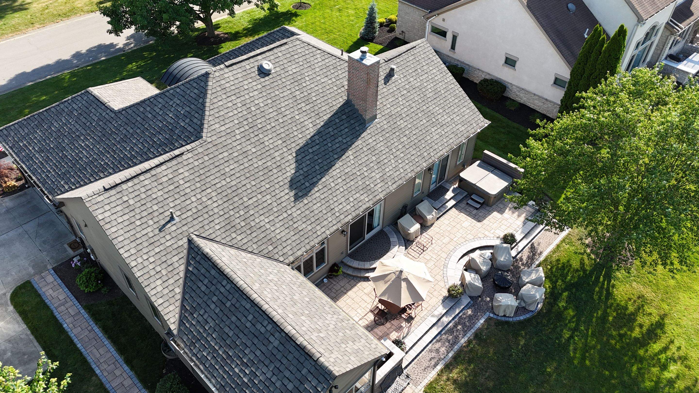 Certainteed Grand Manor Weathered Wood by Assured Restoration