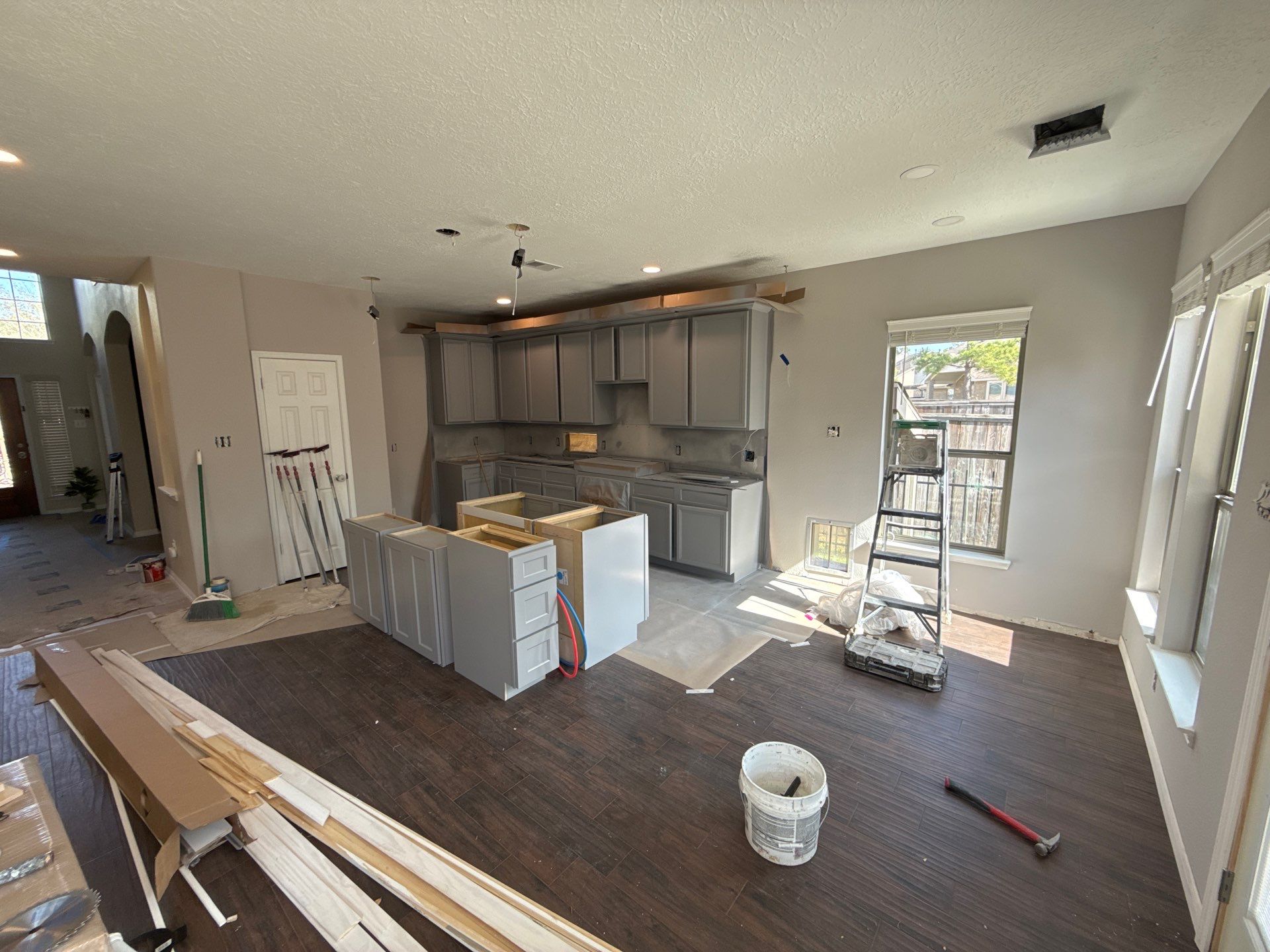 Bathroom and Ktichen Remodel in The Woodlands by SophAlx LLC