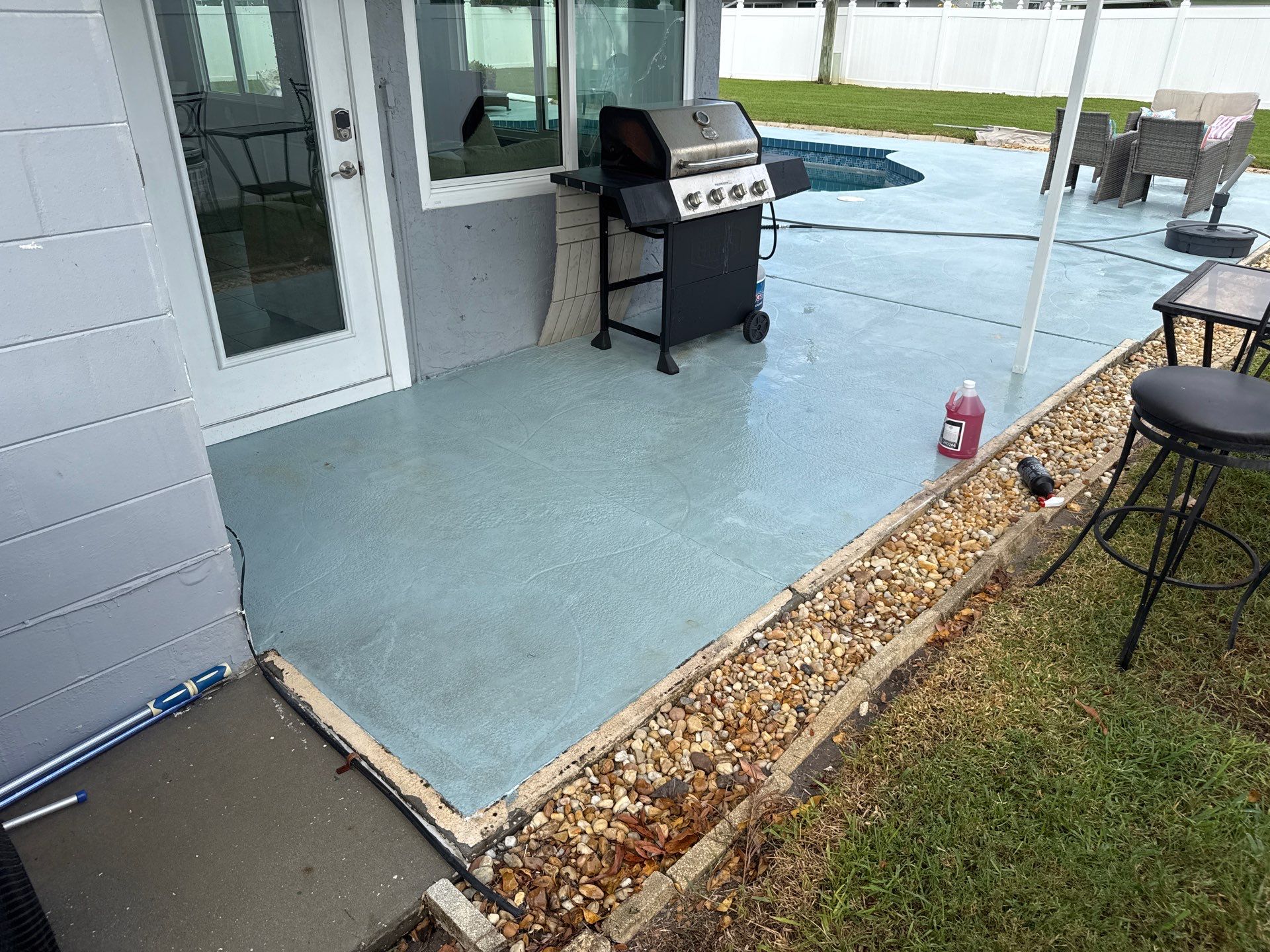 West Bradenton Pressure Washing and Rust Treatment by Sunshine AquaWash