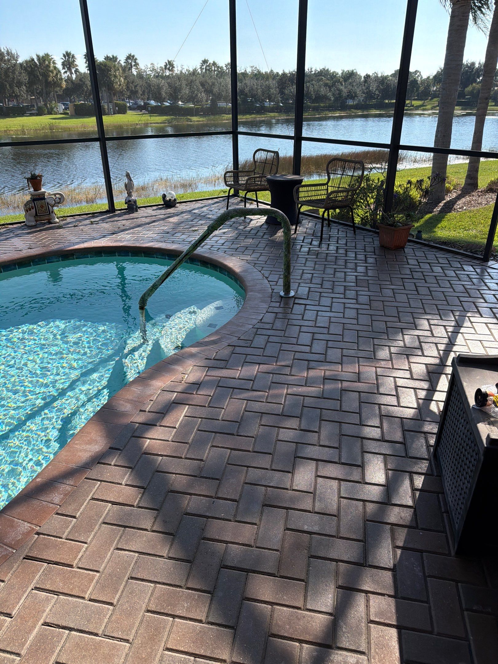 Valencia Lakes Paver Stripping and Sealing for Full Residential Property by Supreme Paver Experts