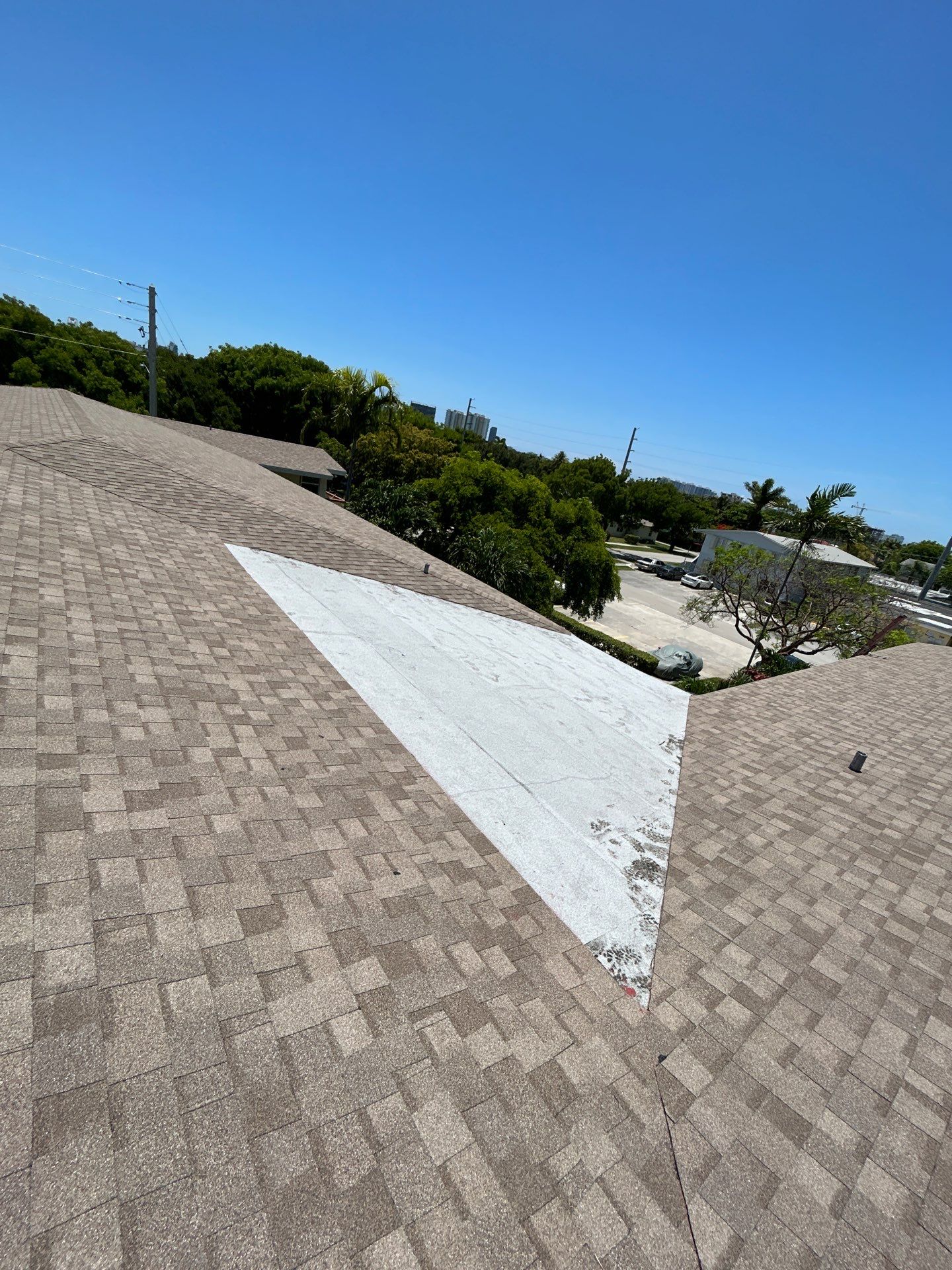 Commercial Roofing Installation using CERTAINTEED LANDMARK AR (SUNRISE CEDAR) by Earl W. Johnston Roofing 