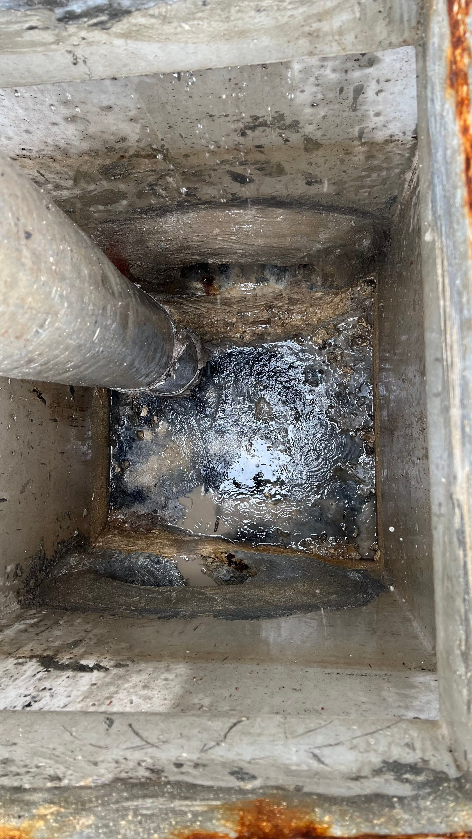 New Construction Commercial Parcel Stormwater System Cleaning by APS Power & Water