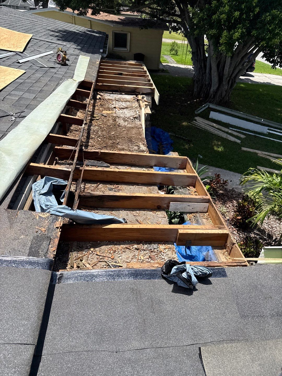 Project in St. Petersburg 33702 by Mitchell Roofing Company LLC 
