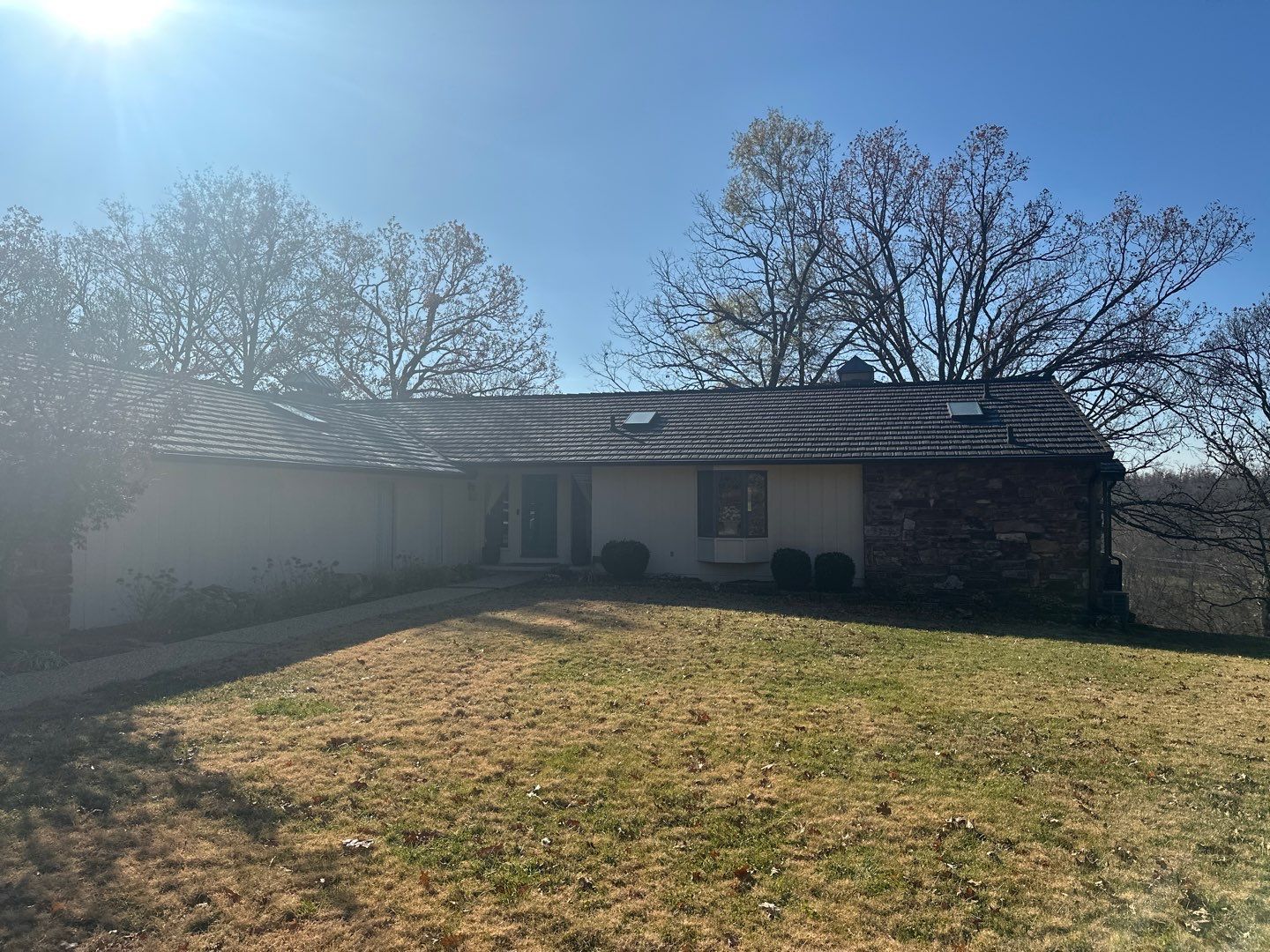 Ozark Mountain Roofing featured photo.