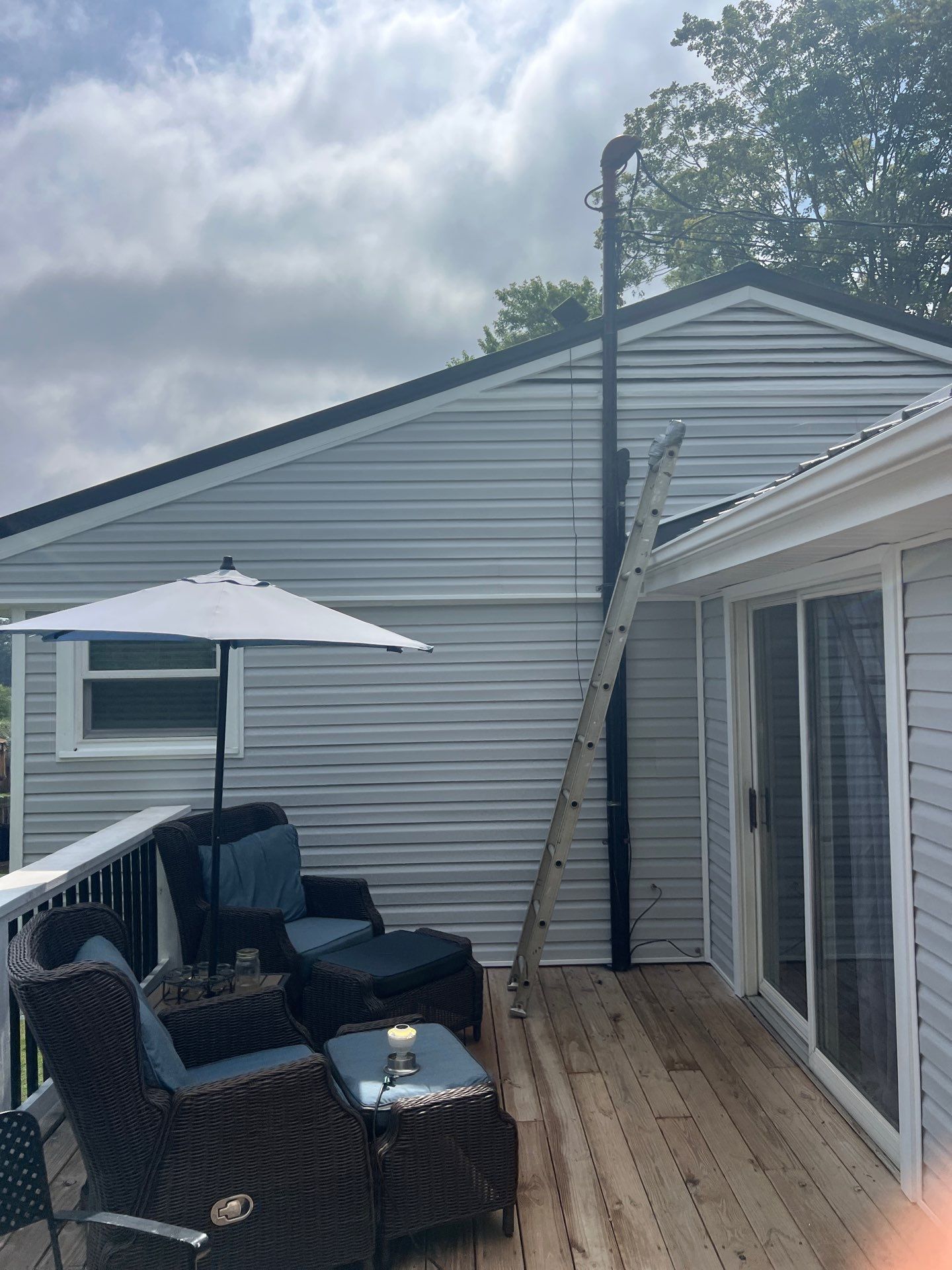 Shaw Residence by Omnia Roofing