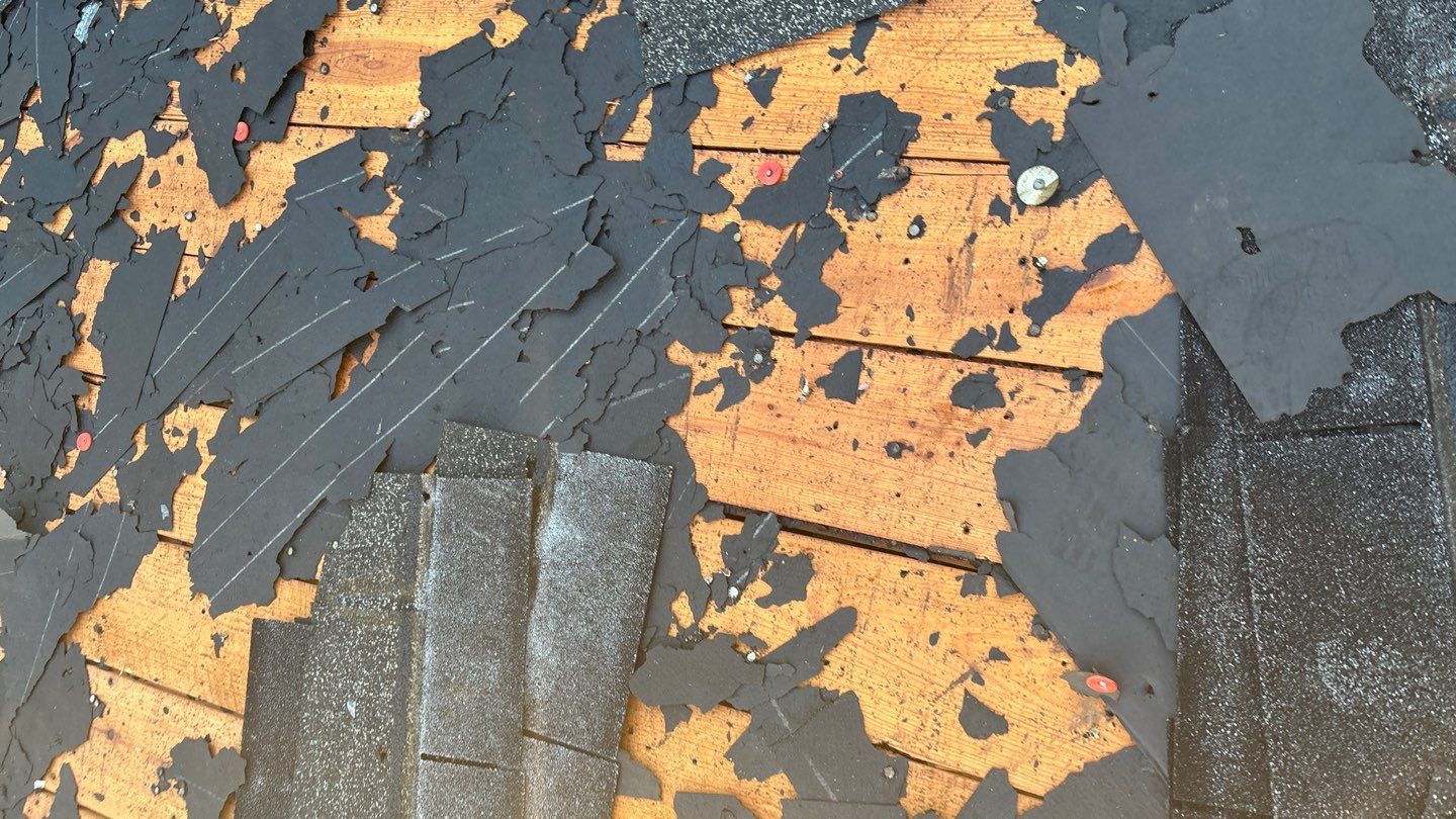 Residential Roofing Installation using Owen's Corning Duration (Lifetime) Shingles by Roof Repair Company