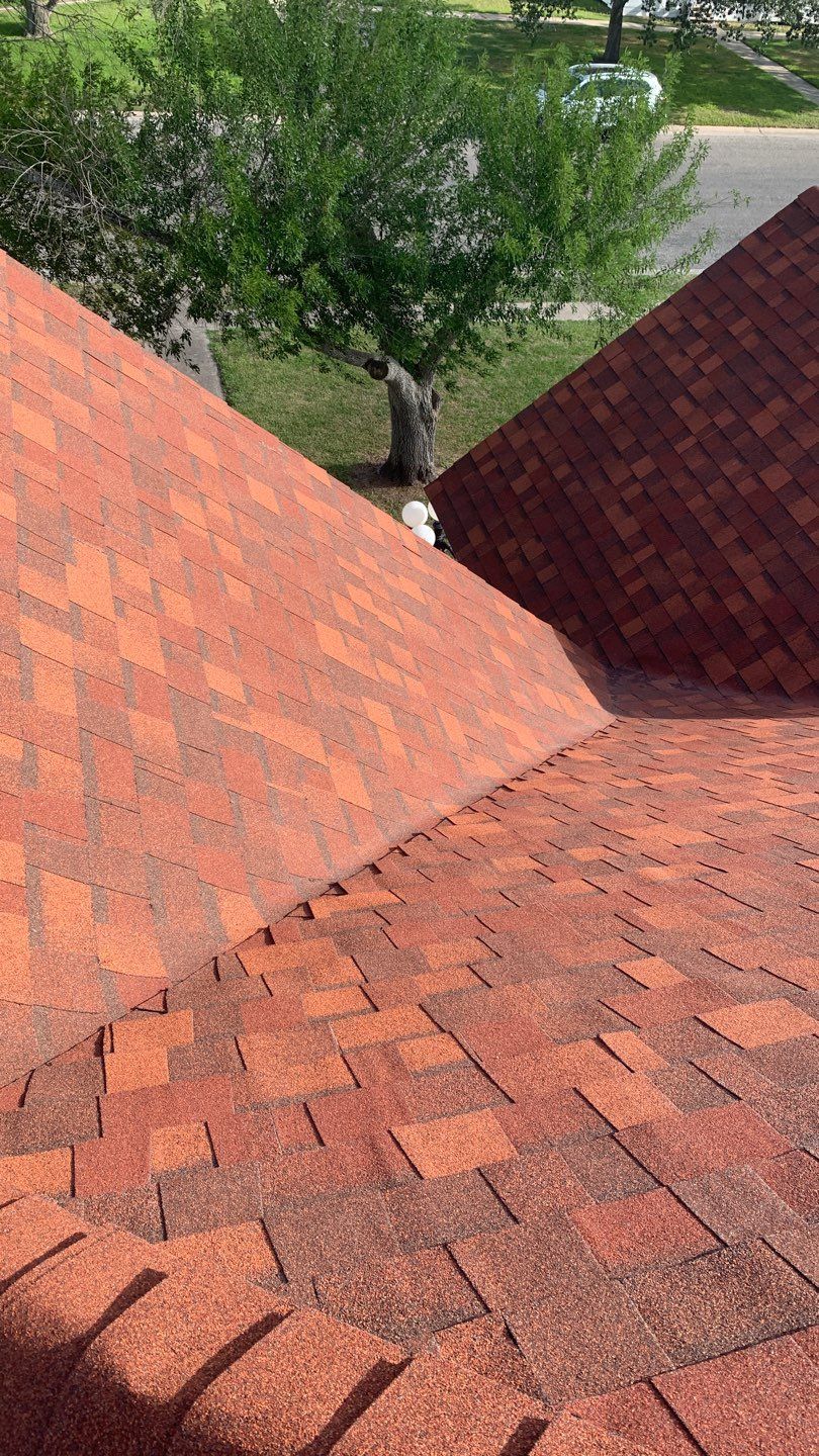 Sinton ShowStopper by Bayfront Roofing and Construction