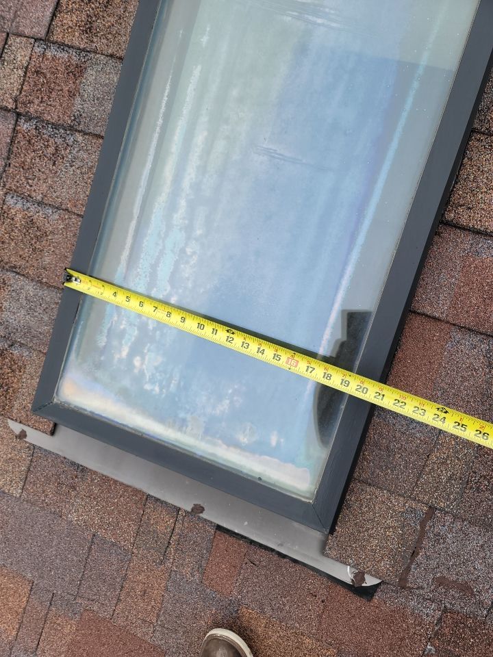 Brand: Atlas Pinnacle Color: Pristine Scotchgard Black Drip: Black by Eagle Eye Roofing