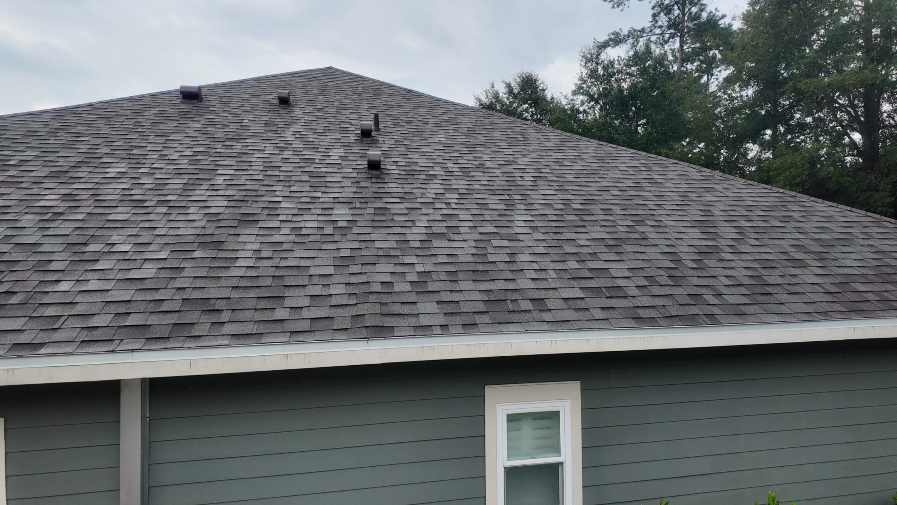 New Driftwood Shingle Roof n Gainesville, FL by Brehm Roofing