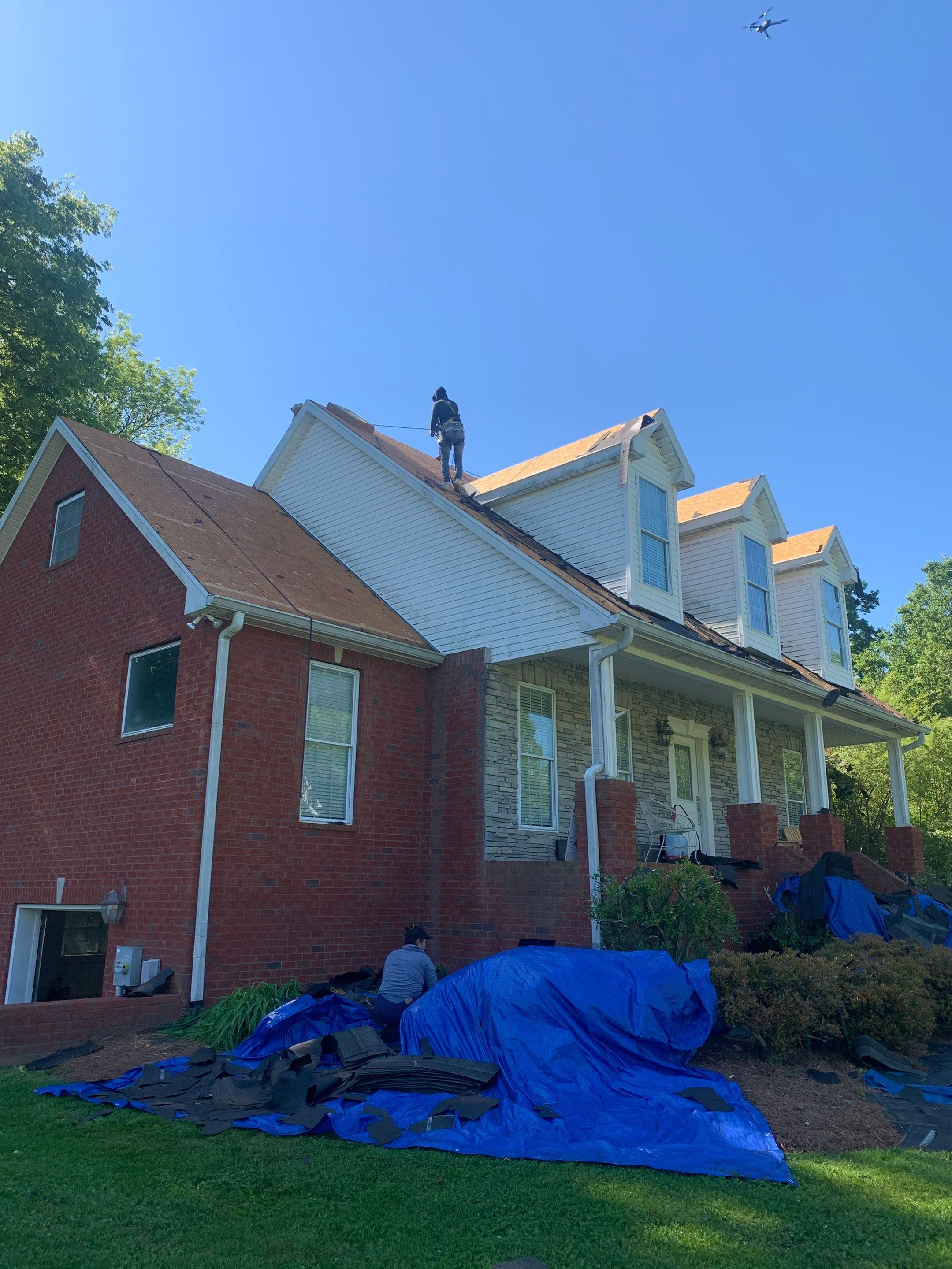 Residential Roofing Installation using Owens Corning Duration Shingles Roofing System by Undersun Roofing 