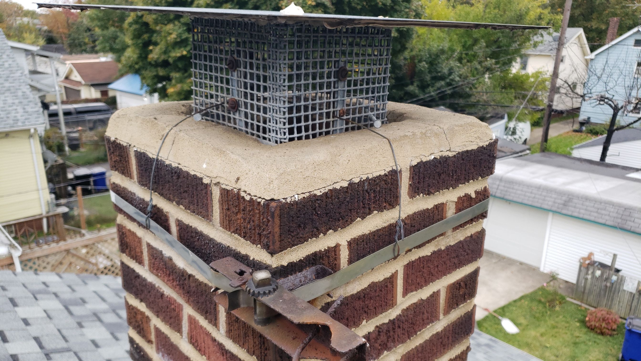 ATLAS PINNACLE COLOR: HEARTHSTONE DRIP EDGE: WHITE by Eagle Eye Roofing