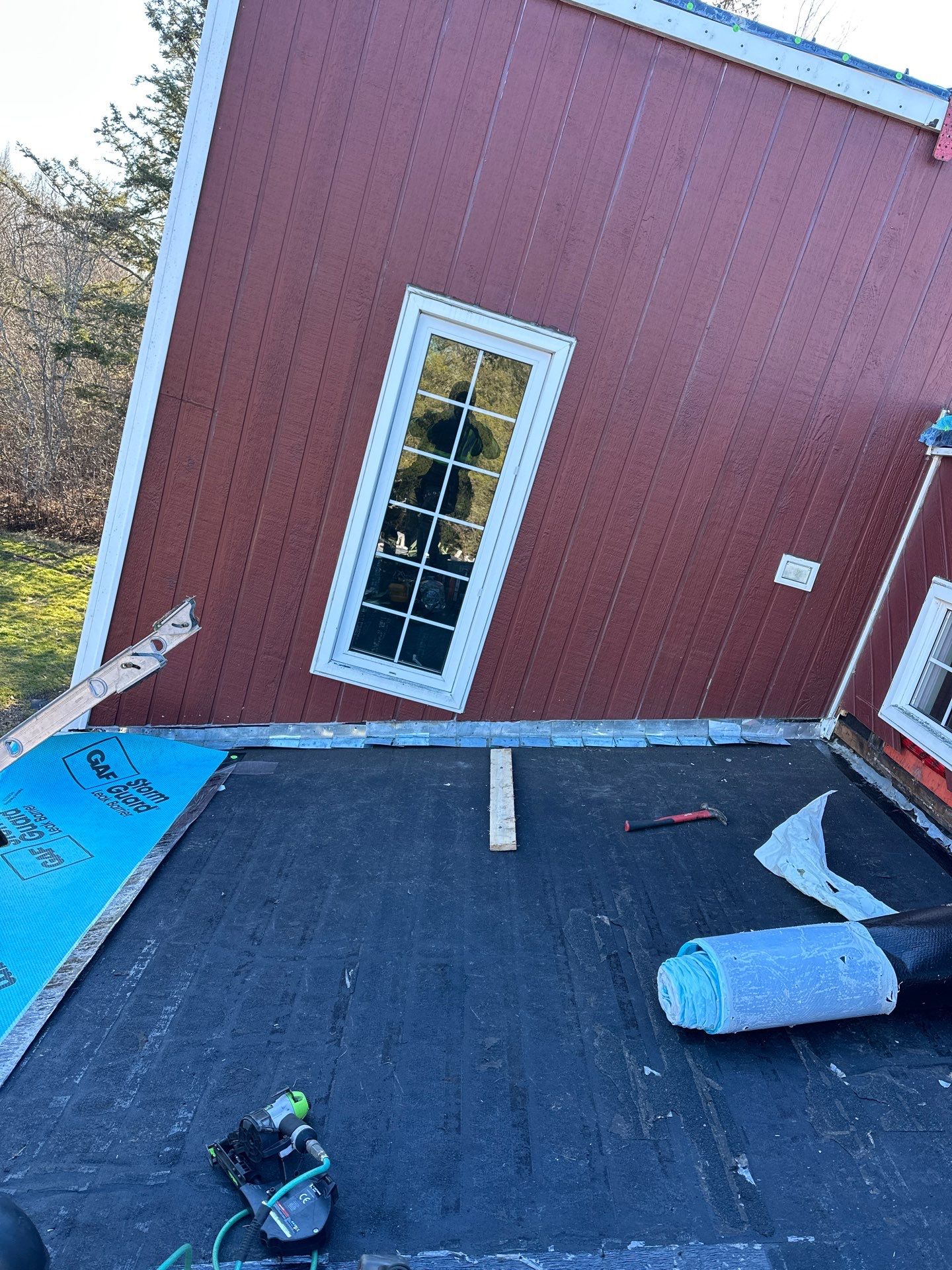 Residential Roofing Installation using Ideal Steel Standing Seam  by Artisan Roofing & Home Improvements Inc.