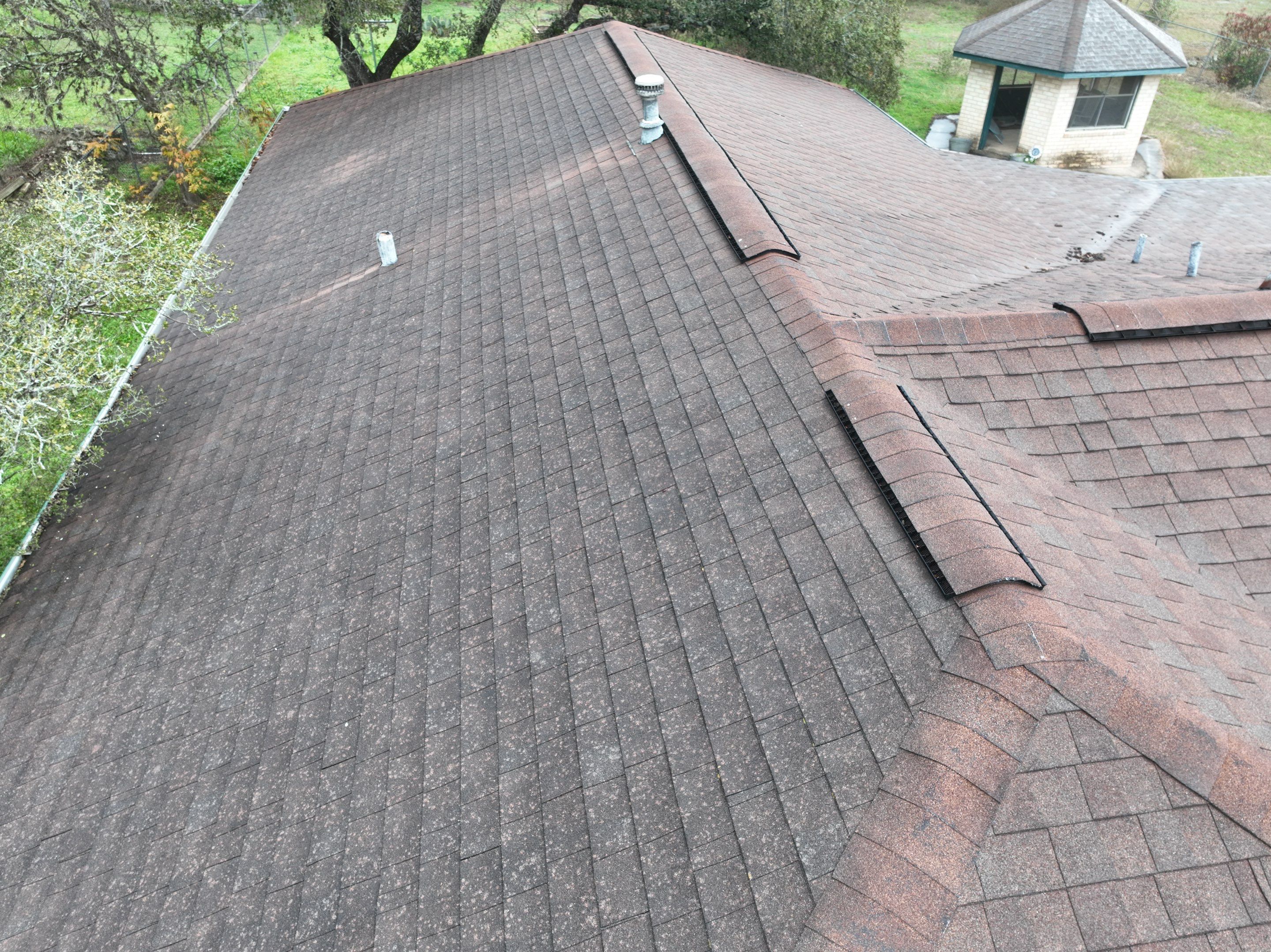 Residential Roofing Installation using Owens Corning 30 year Architectural Shingles by Premier Roofing and Contracting