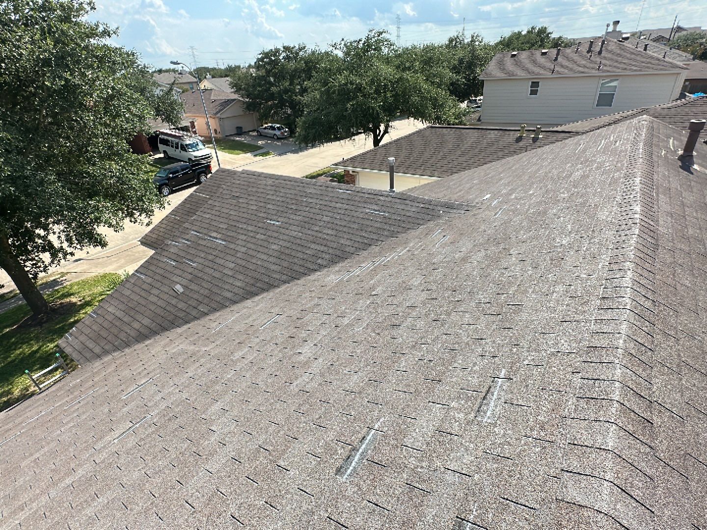 Residential Roofing Installation using Owen's Corning Duration (Lifetime) Shingles by Roof Repair Company