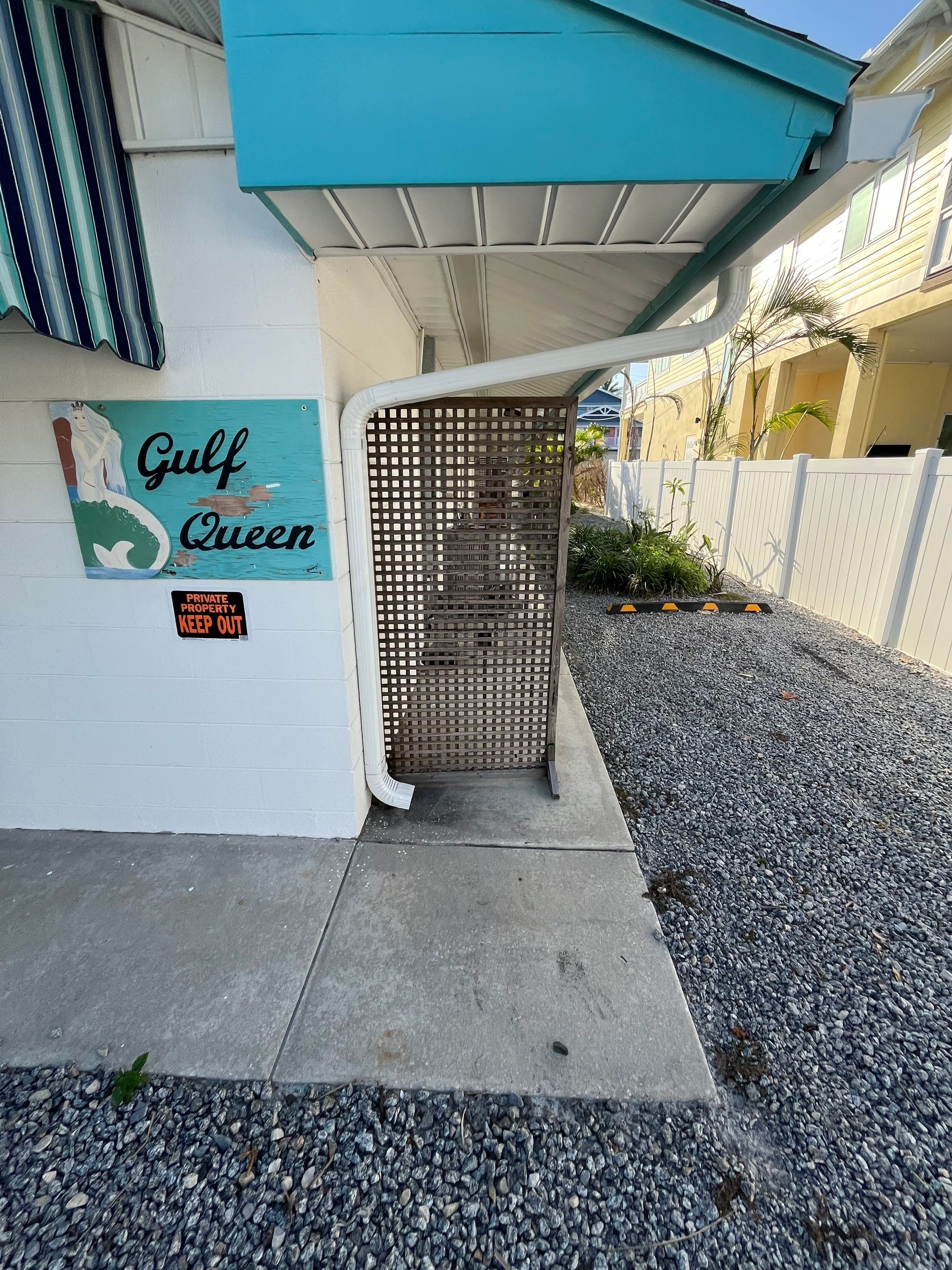 Splash Guard Gutter System and 7-inch Installation in Anna Maria FL by Gutter Professors