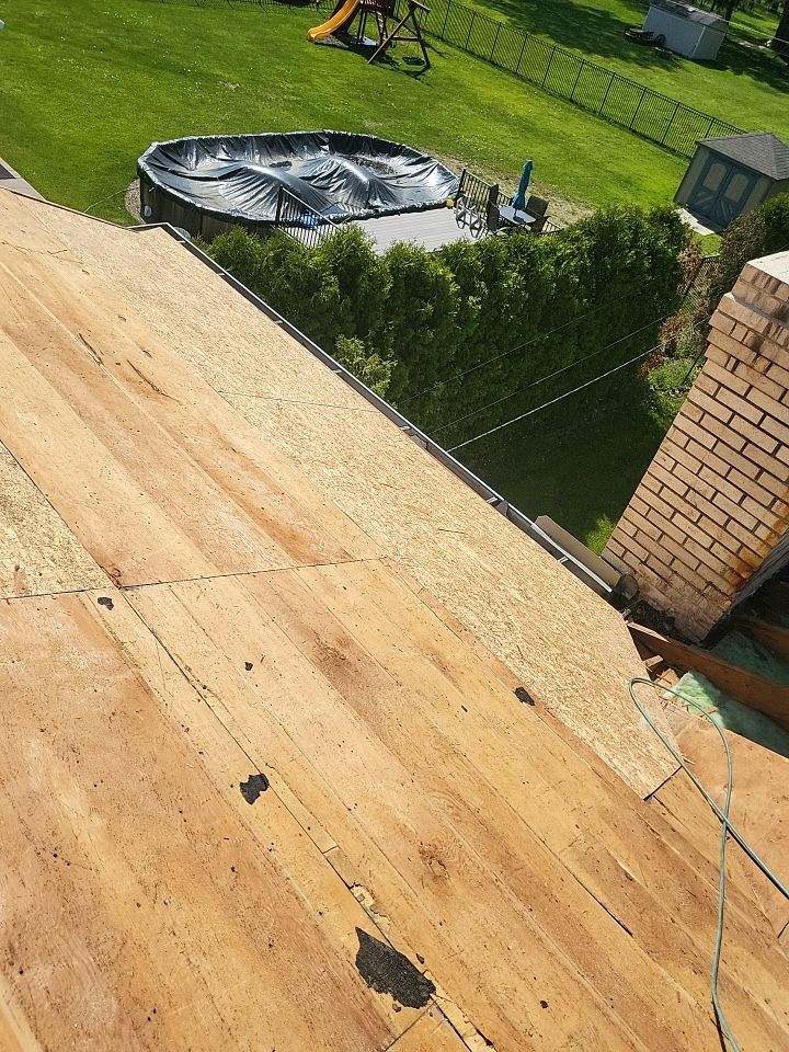 ATLAS PINNACLE COLOR: SUMMER STORM DRIP EDGE: WHITE by Eagle Eye Roofing