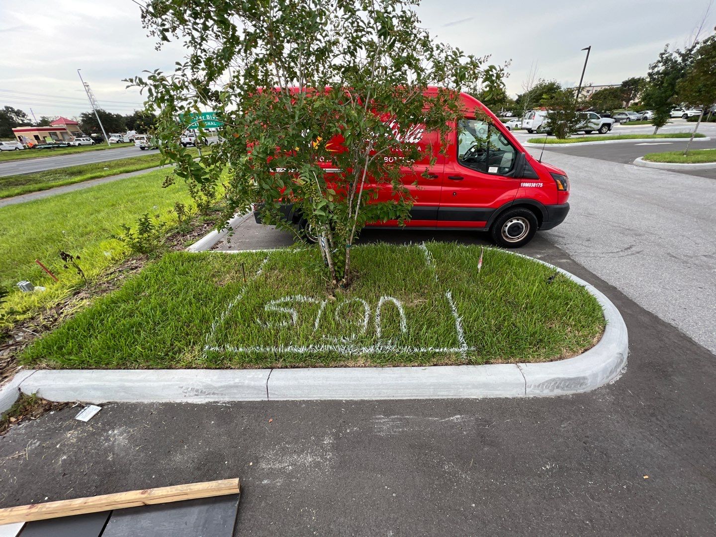 Pylon Sign for Huey Magoos Brooksville by SignCrafters