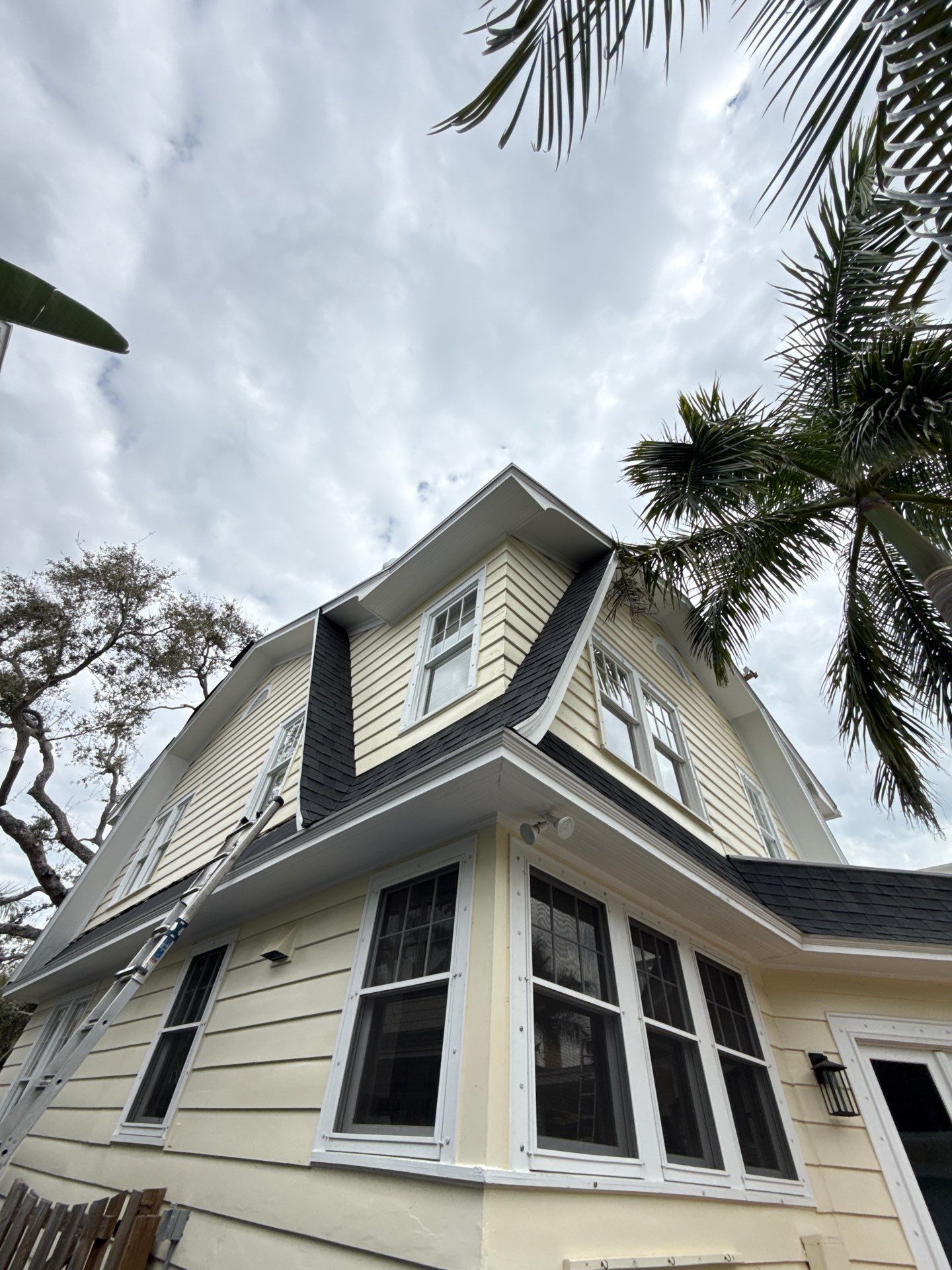 Project in St. Petersburg 33704 by Mitchell Roofing Company LLC 