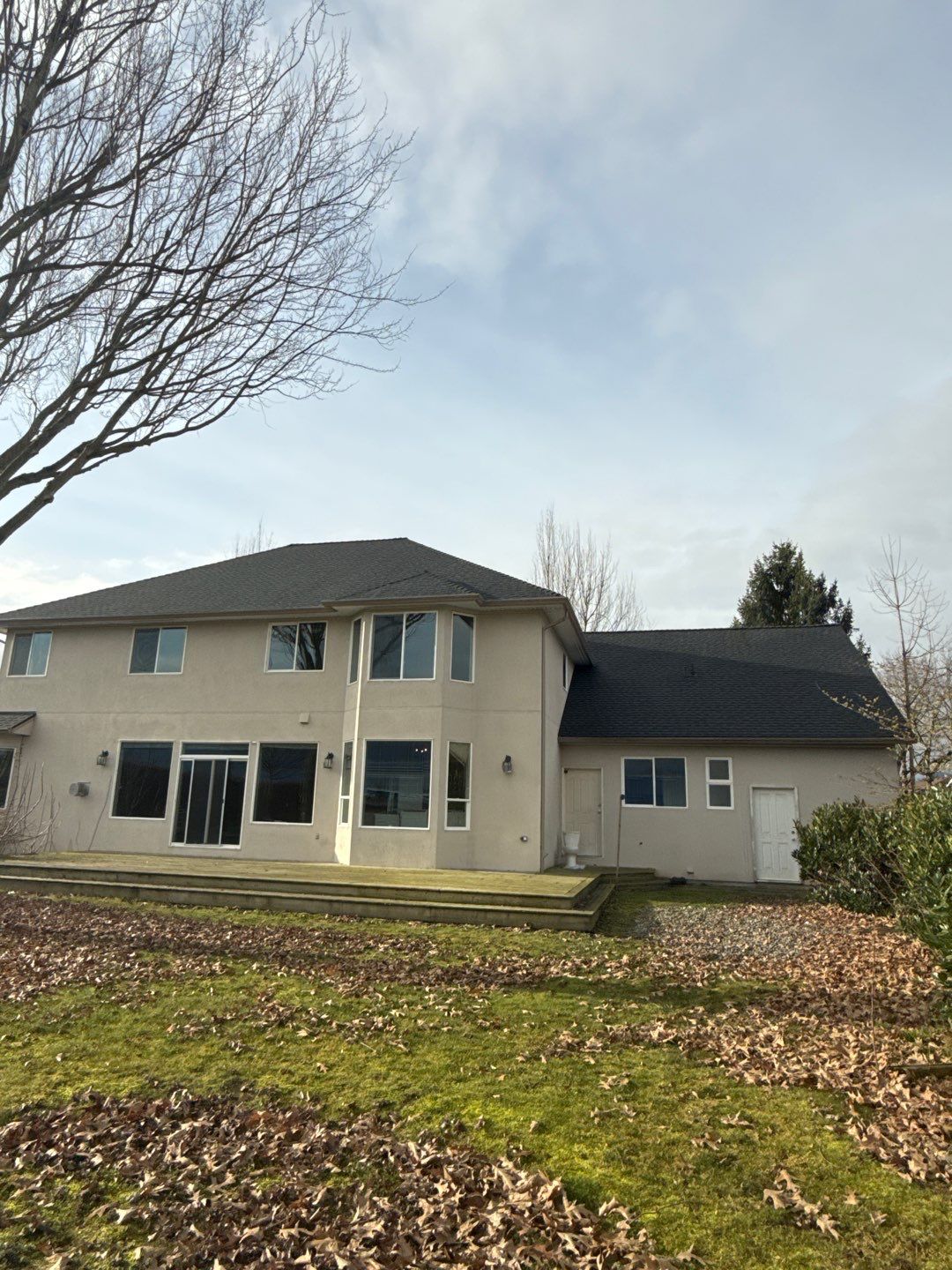 Residential Re-Roof using GAF timberline HDZ Charcoal by Top Notch Roofing Inc