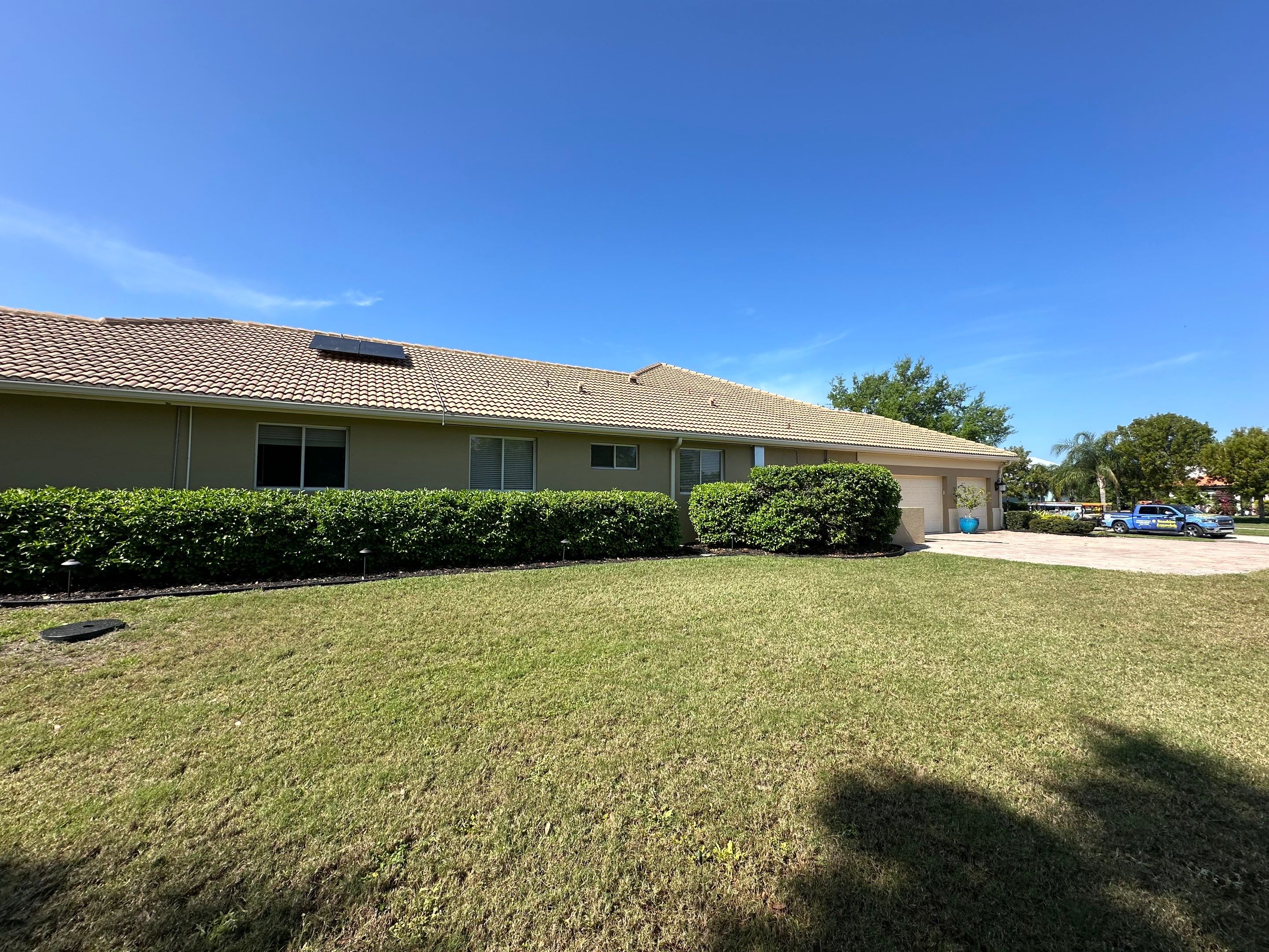 Concrete Tile Roof Cleaning in Winding River Community, Bradenton, FL | Sunshine AquaWash by Sunshine AquaWash