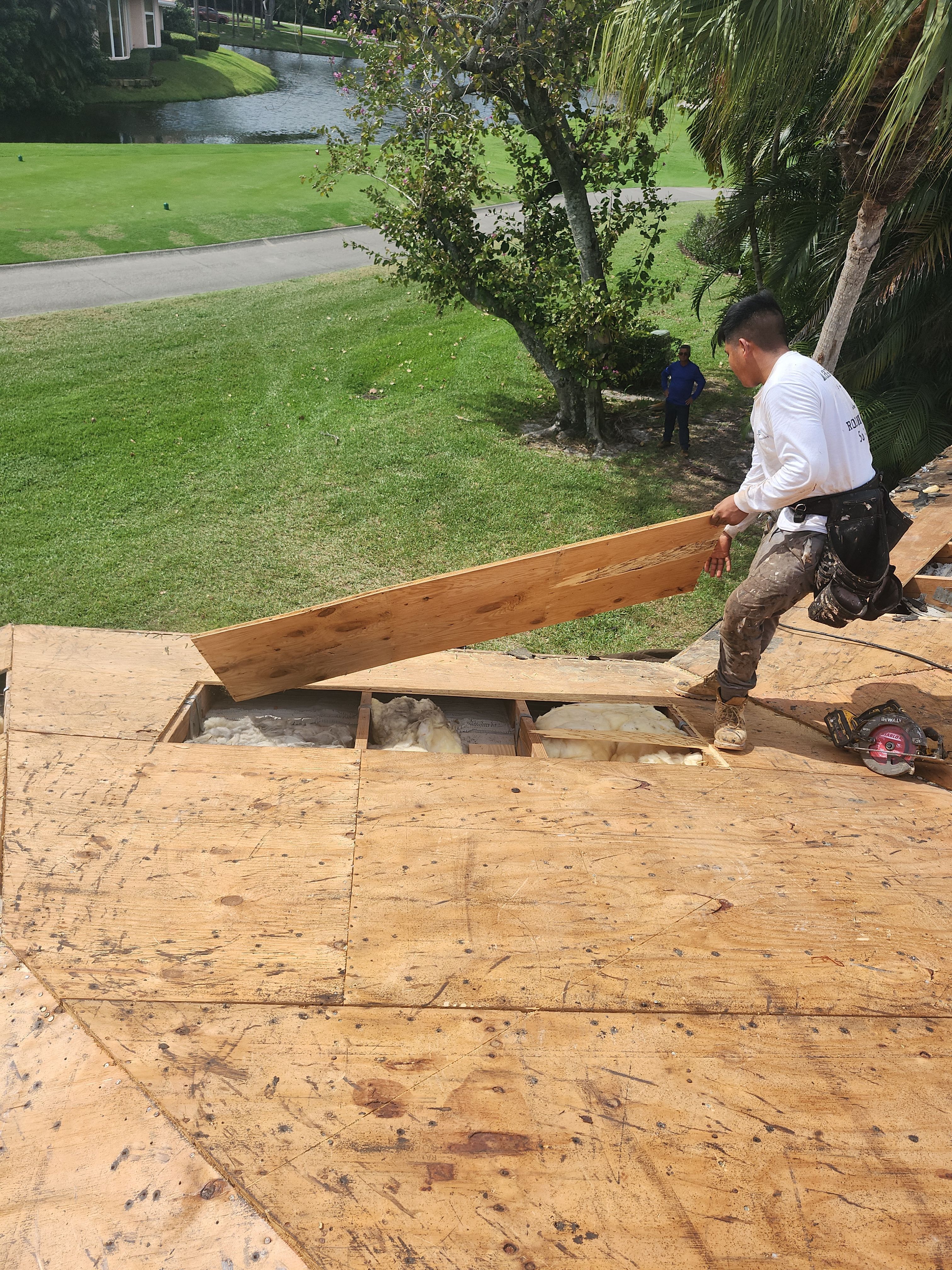 Premium Flat Roof and Tile Roof Replacement in Boca Raton’s Boca West – Eagle Roofing Royal Palm by Aastro Roofing