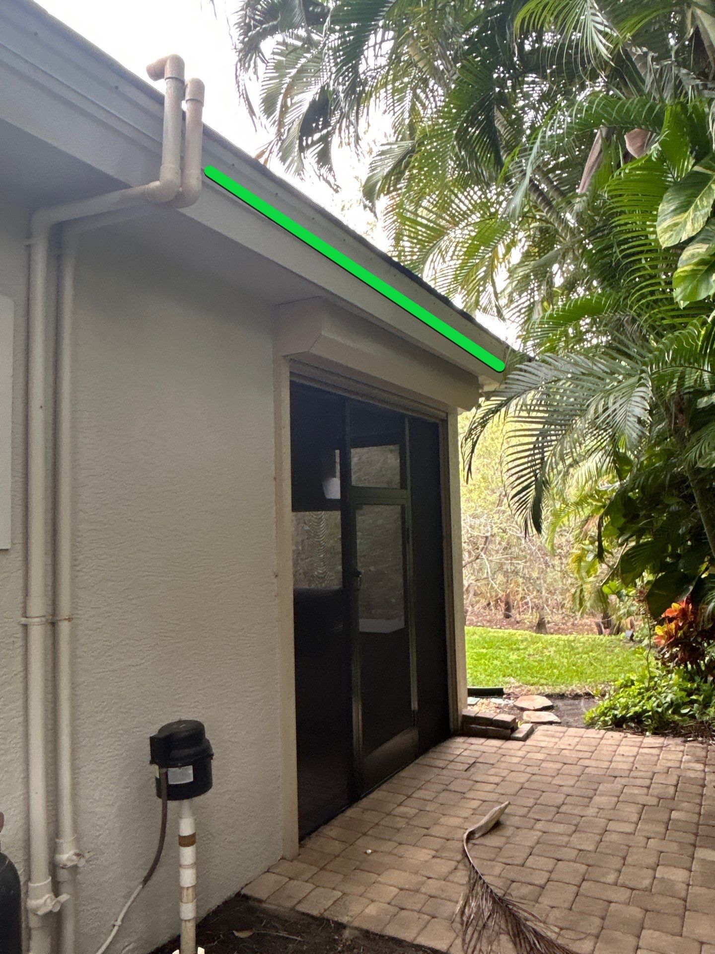 7-Inch Seamless Gutters for Luxury Homes in Naples FL by Gutter Professors