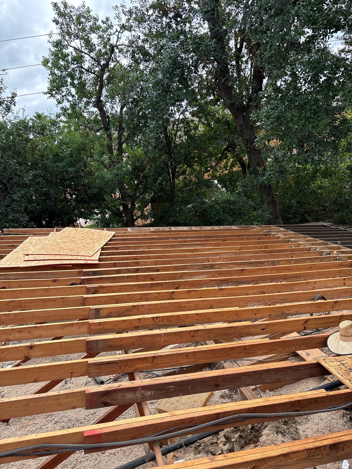 Residential Roofing Installation using Owen's Corning Duration (Lifetime) Shingles by Roof Repair Company