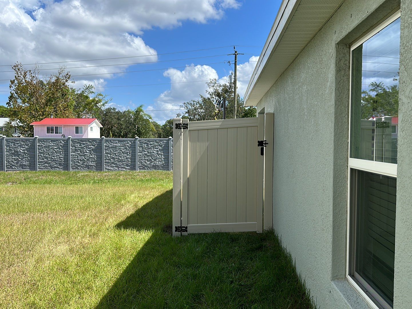 Vinyl Fence Installation using Tan Vinyl Privacy Fence by Asap fence and gates, LLC