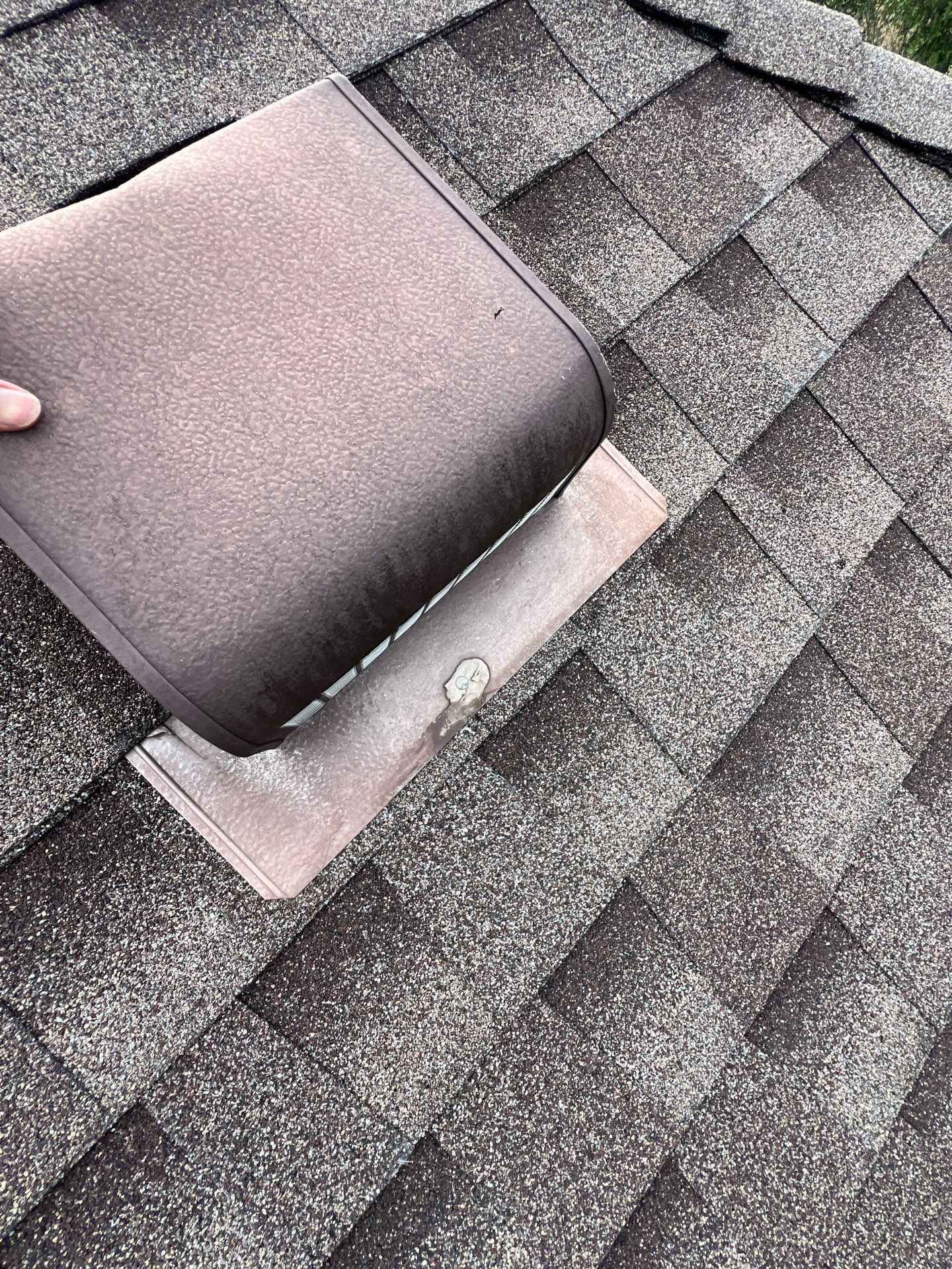 Hail Damage using Owen's Corning Duration (Lifetime) Shingles by Roof Repair Company