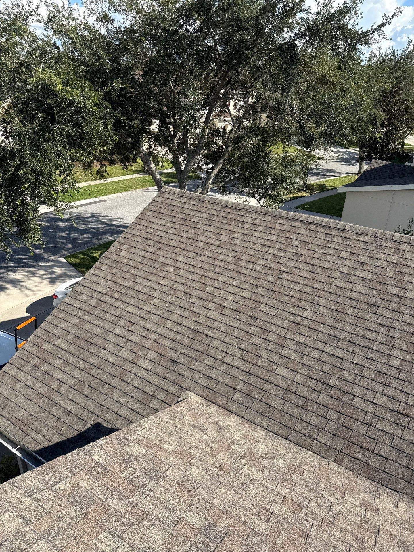 Comprehensive Residential Roof Replacement with Atlas Pinnacle Shingles in Orlando by Fortified Roofing Solutions Corp.