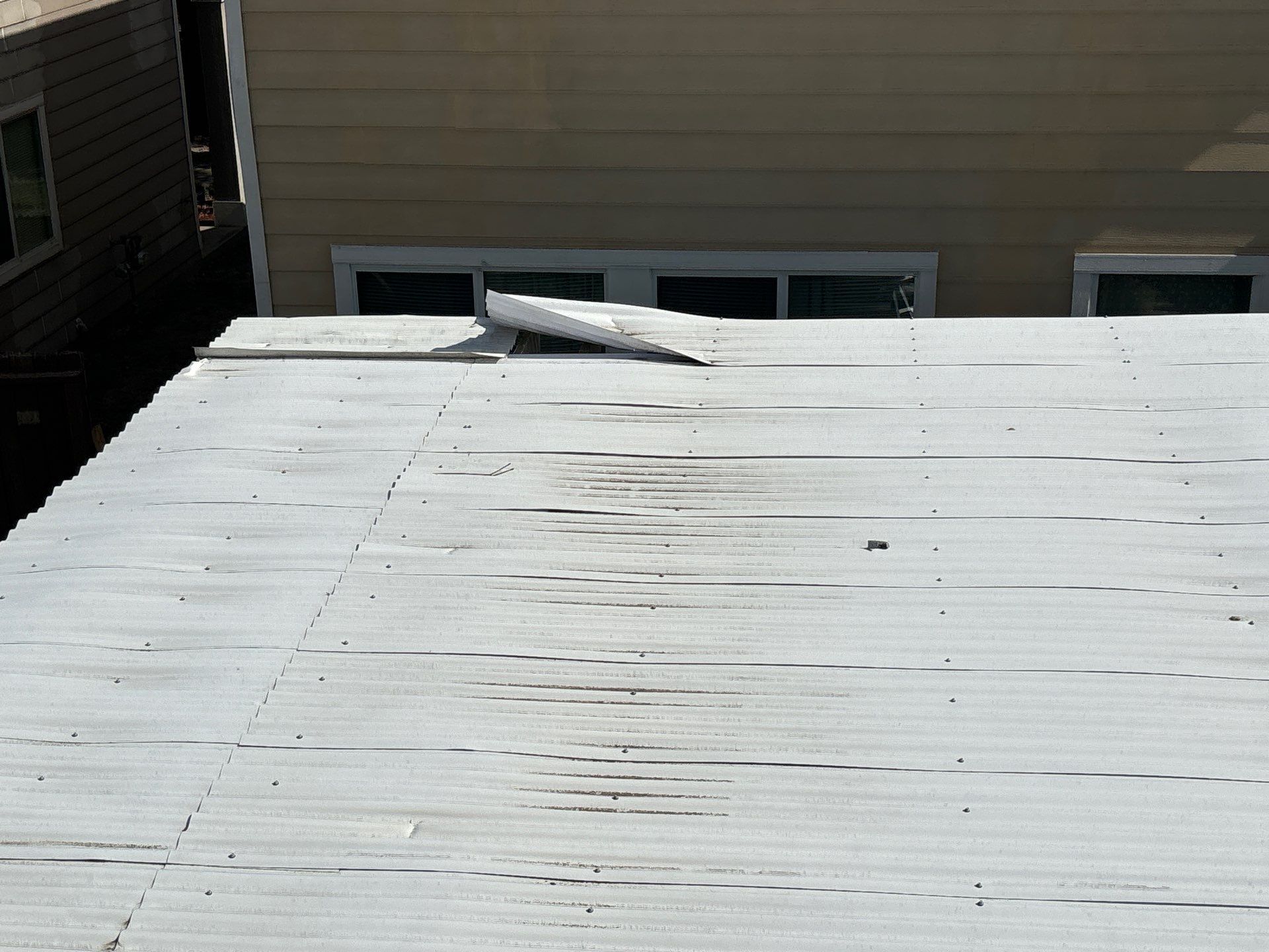 Residential Roofing Installation using Owen's Corning Duration (Lifetime) Shingles by Roof Repair Company